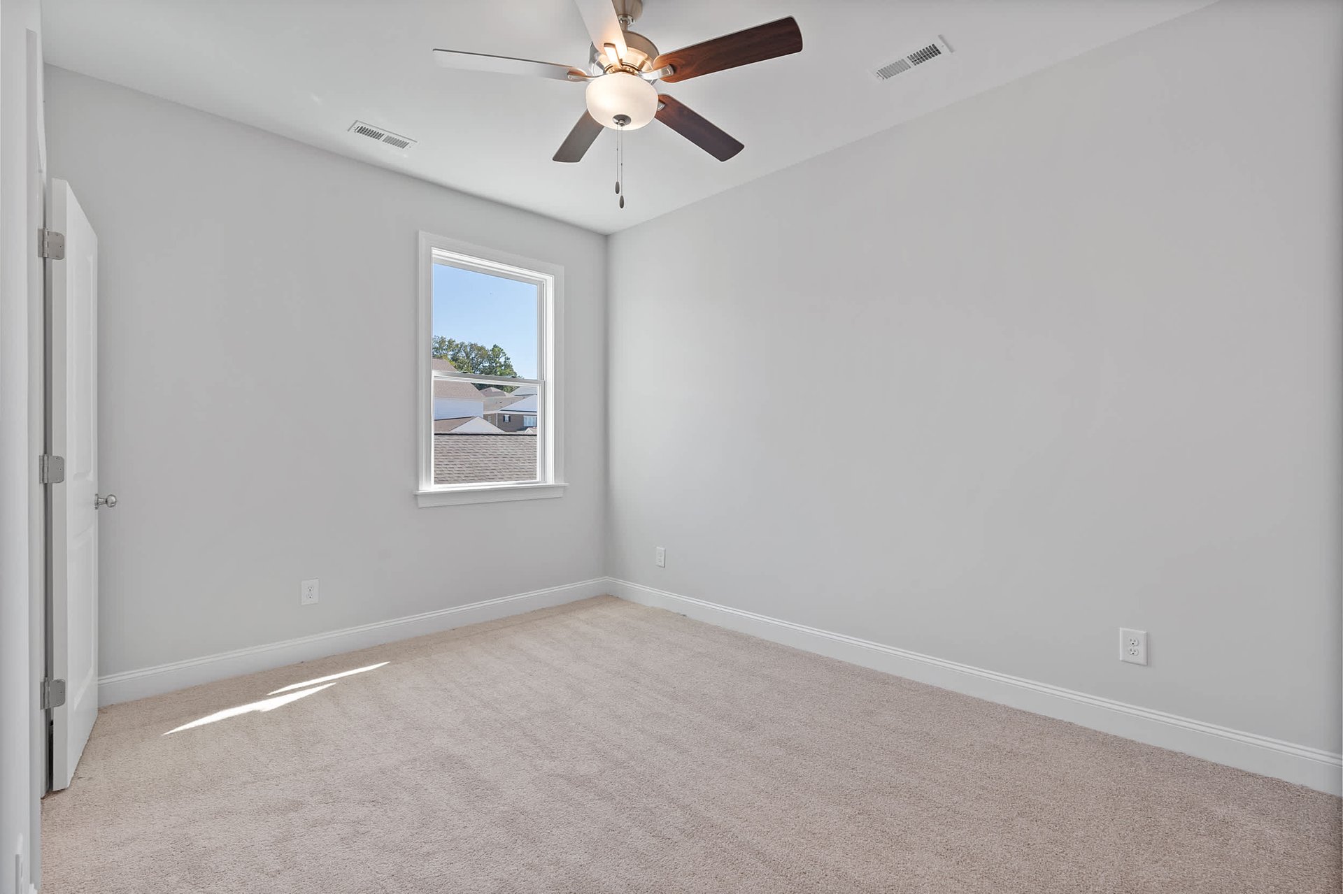 Brand New Townhome in Town Madison!!! Grab this one before it's gone!