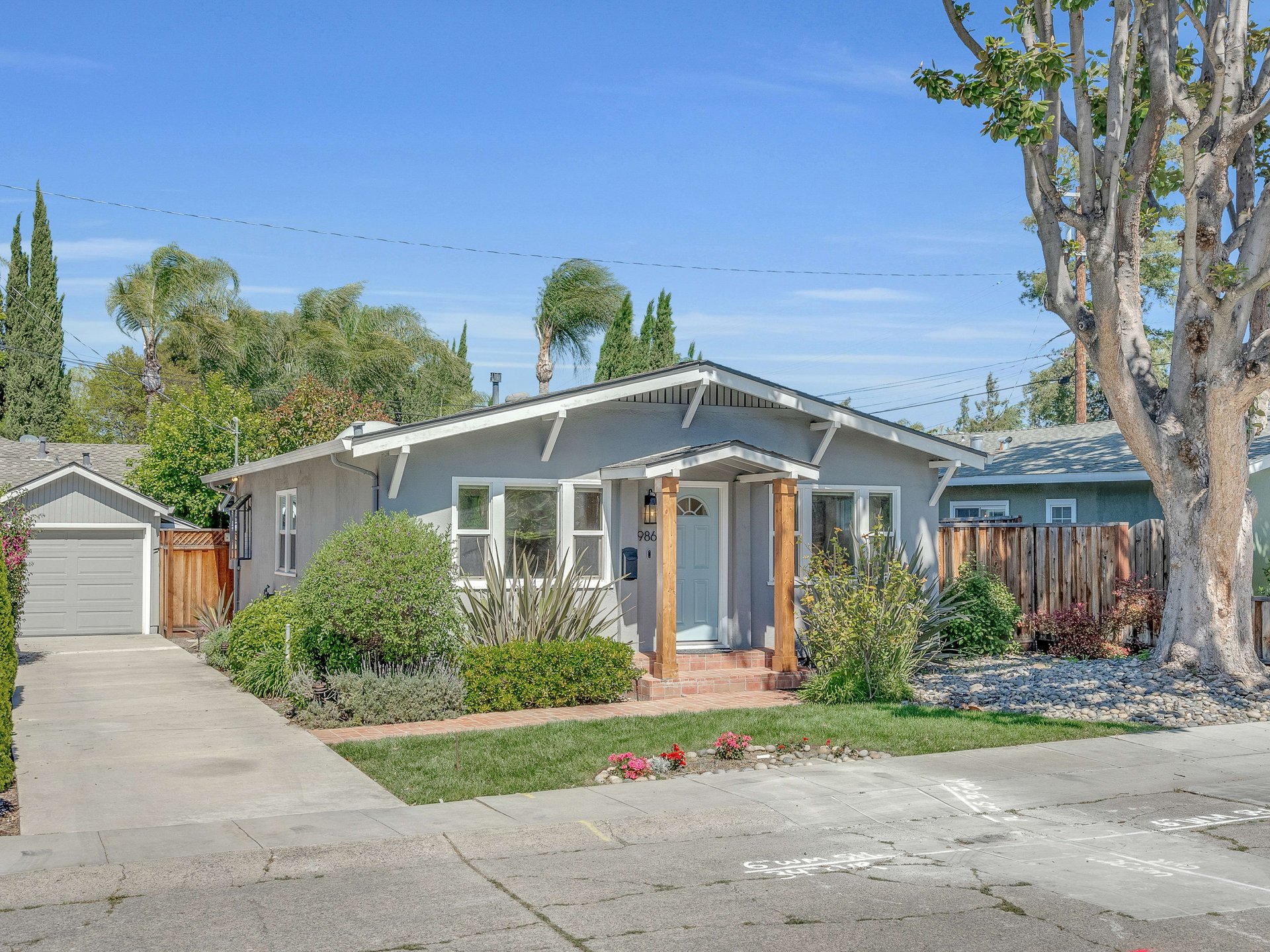986 Katherine Court