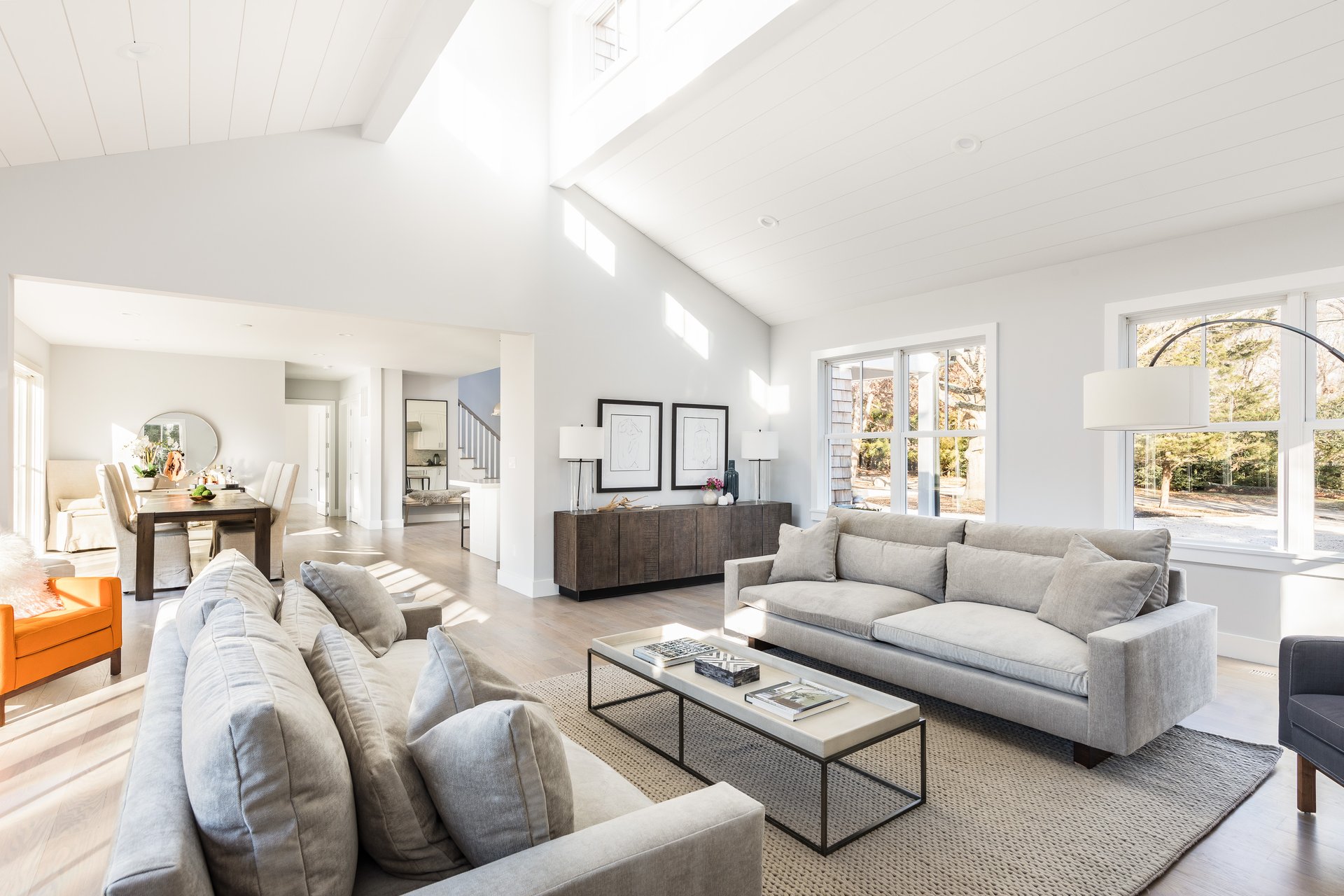 11 Deerfield Drive