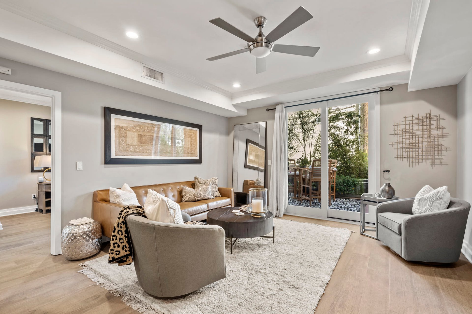 Beverly Hills Luxury 1BR with Private Terrace