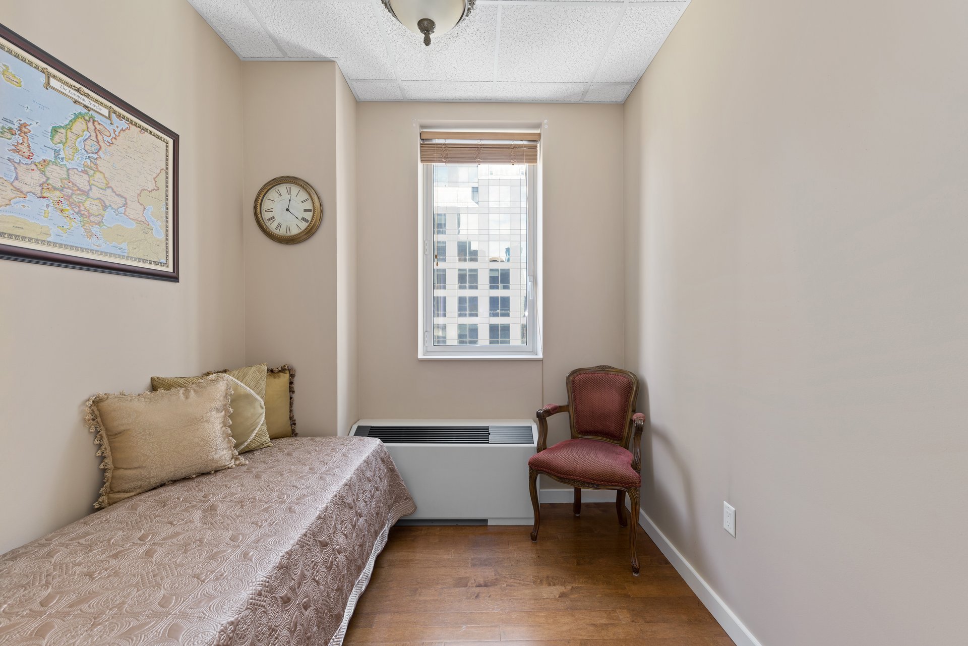 Luxury convertible two-bedroom penthouse suite!