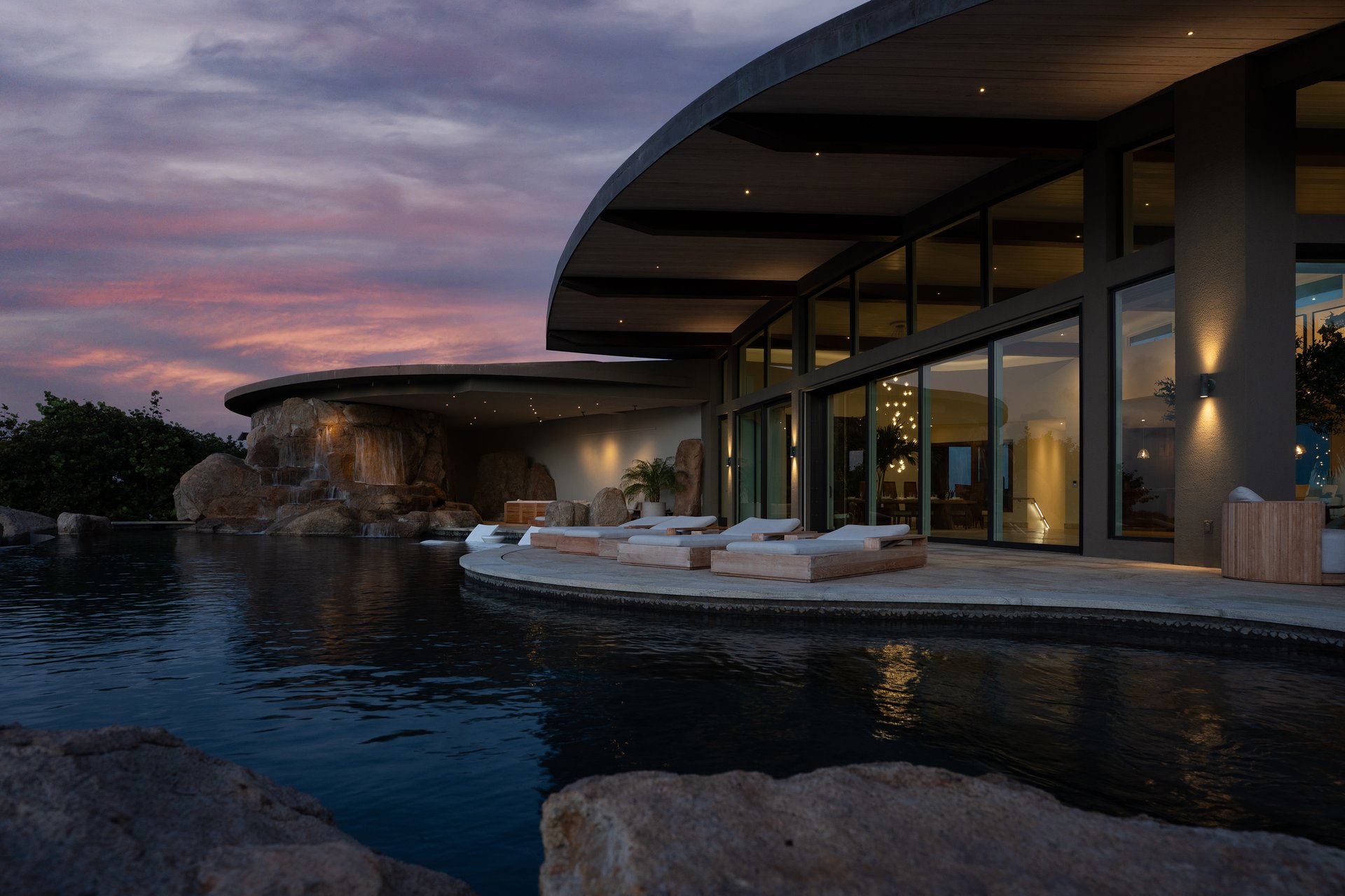 Halo Villa