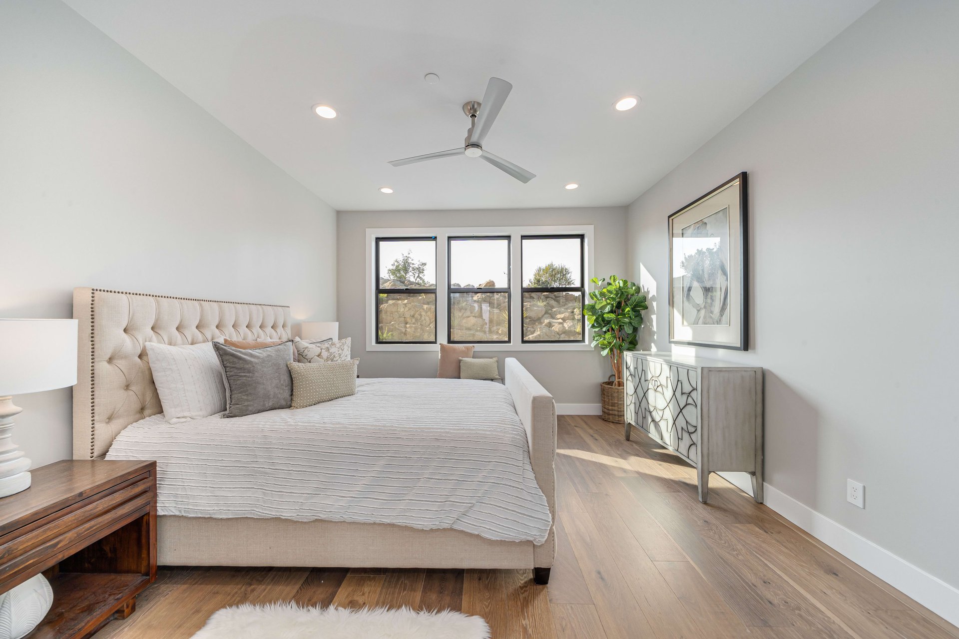 3927 Rincon Ridge Drive