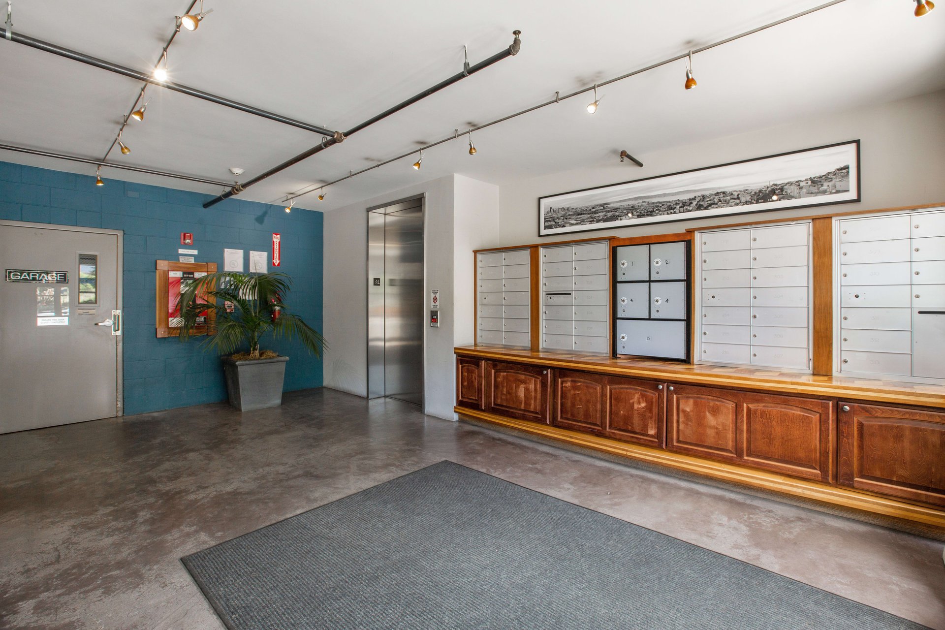 The Quintessential Urban Dogpatch Residence