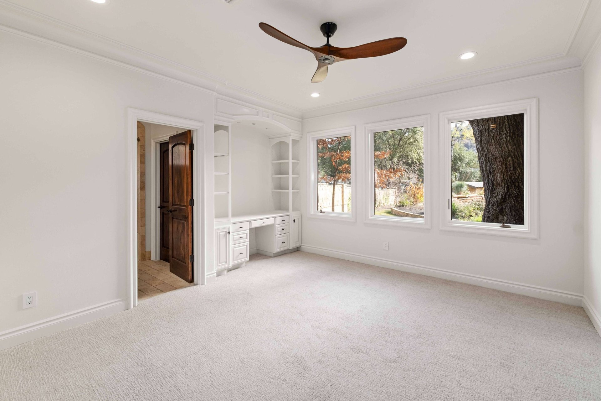 2605 Pearce Road