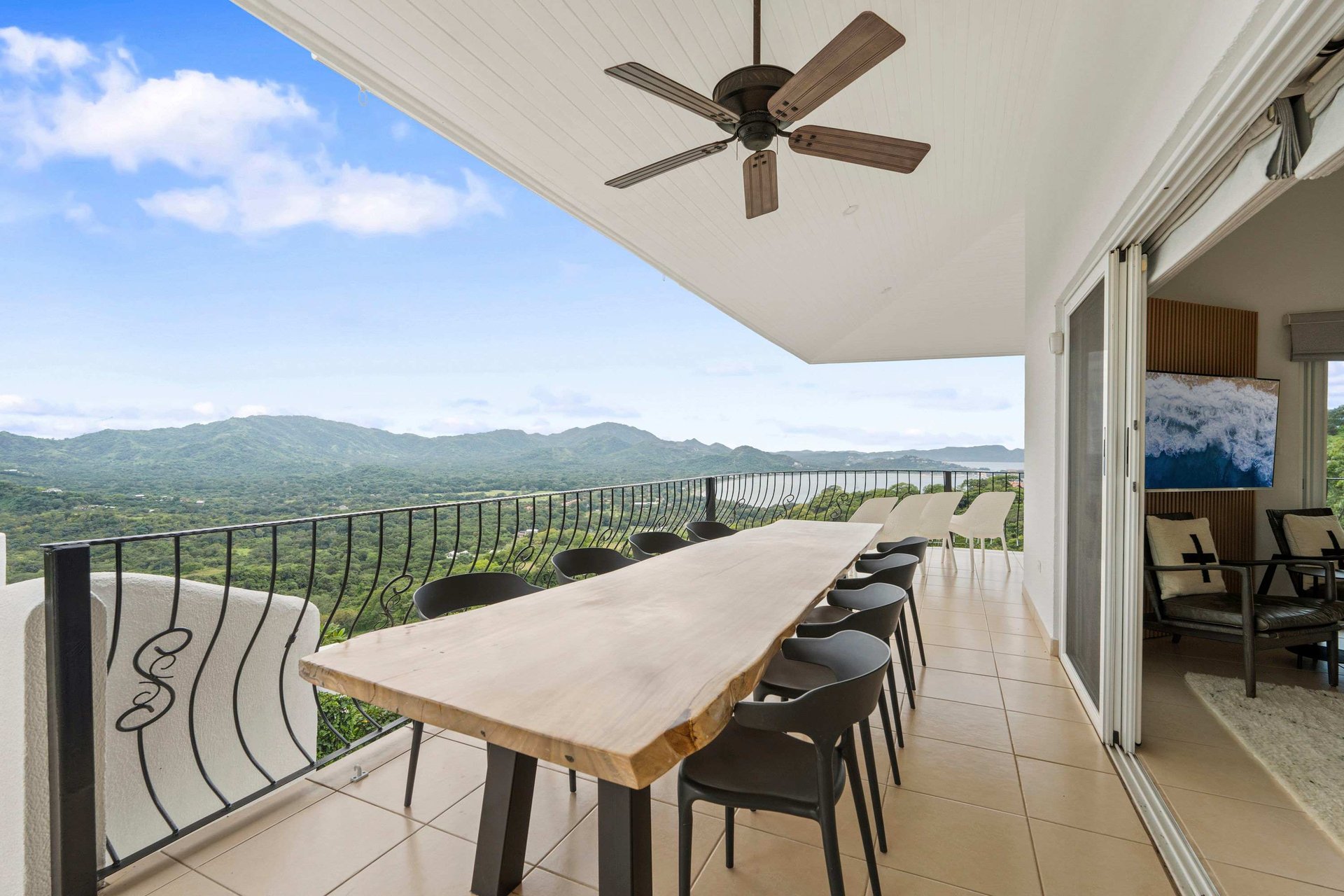 Casa Feliz, Pacific Heights | Minutes to the Beach with Spectacular Ocean and Valley Views. Owner Financing Available!