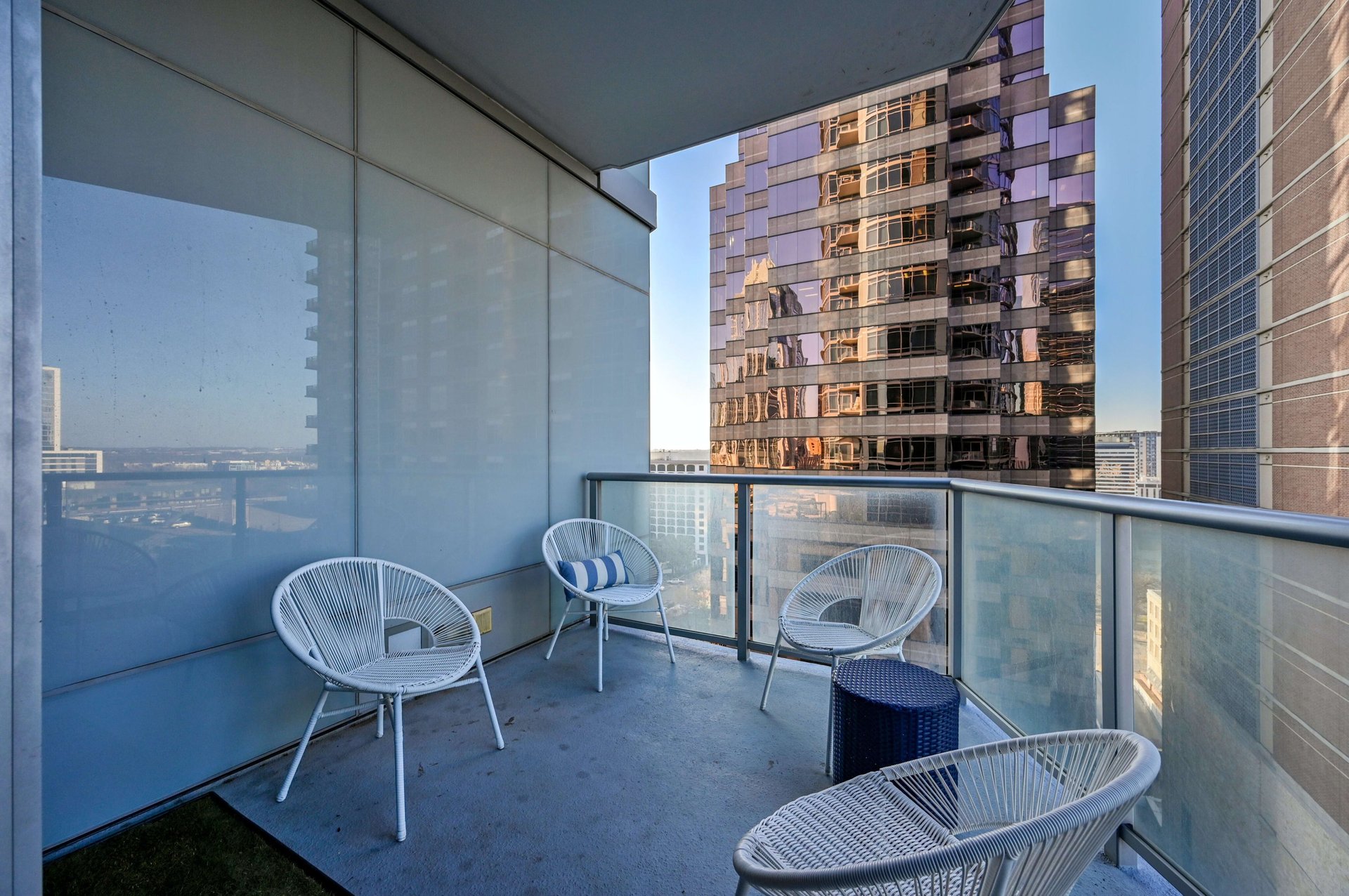 200 Congress Ave Unit: 12AC