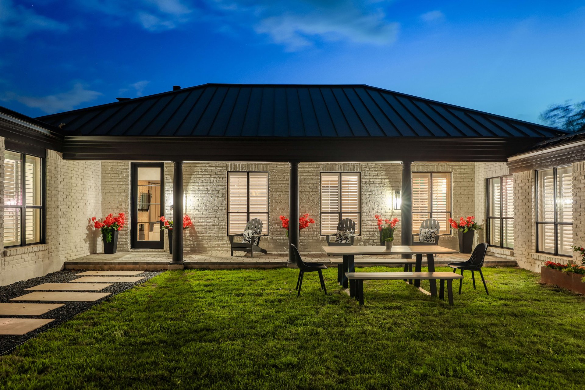 4303 Cat Mountain Drive