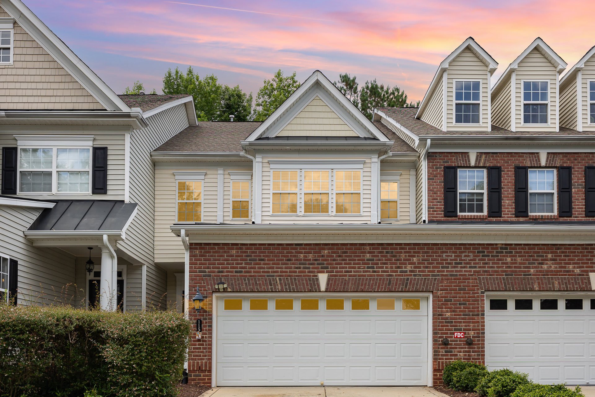4 Bedroom Townhome in Lake Hogan Farms
