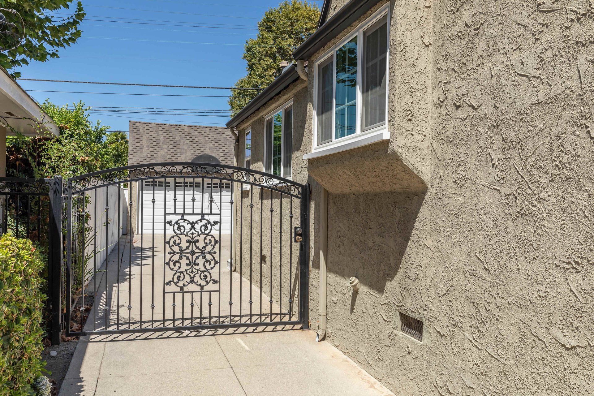 331 Gerona Ave