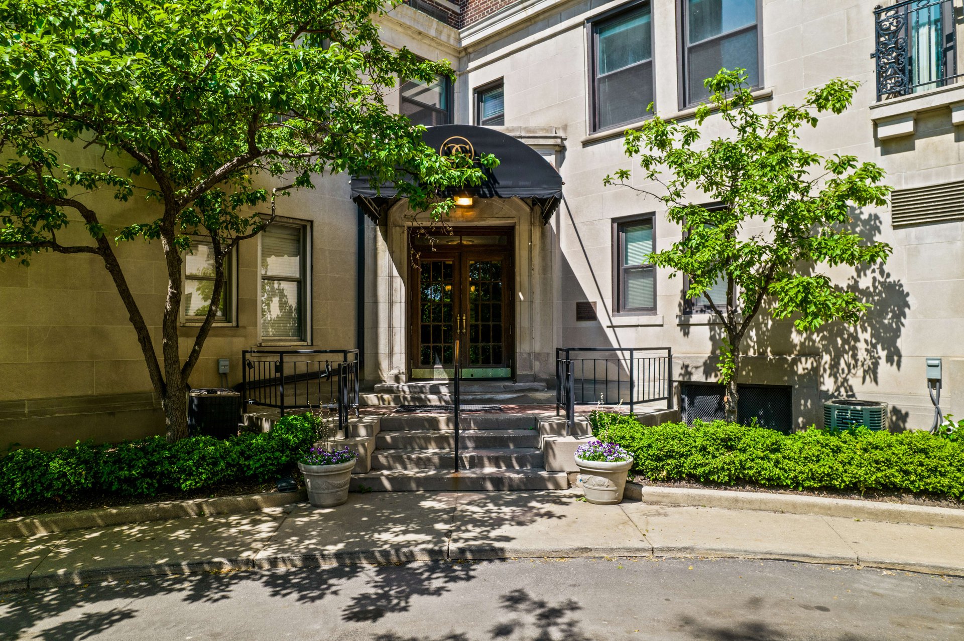 2900 E JEFFERSON Avenue A100