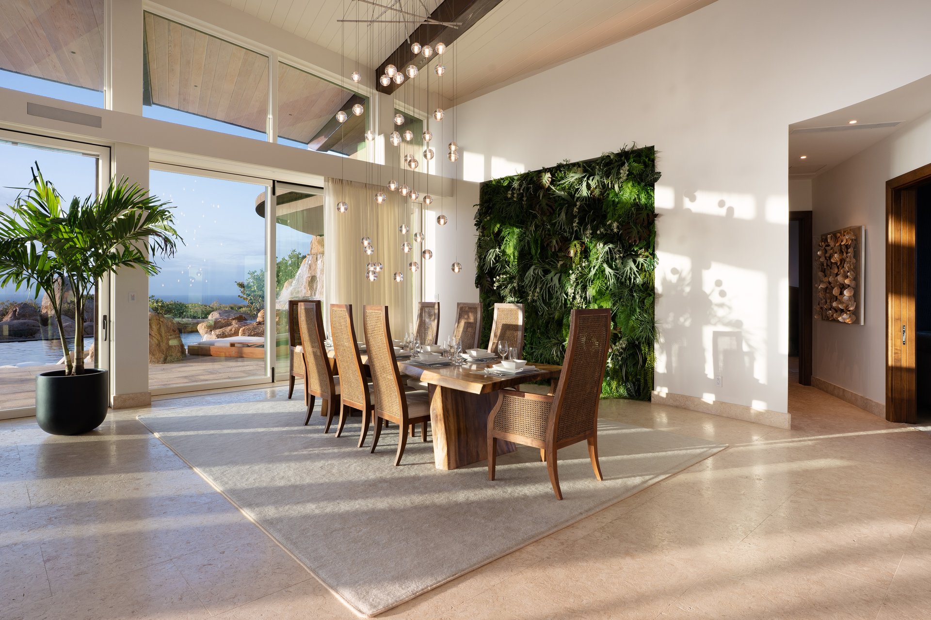 Halo Villa