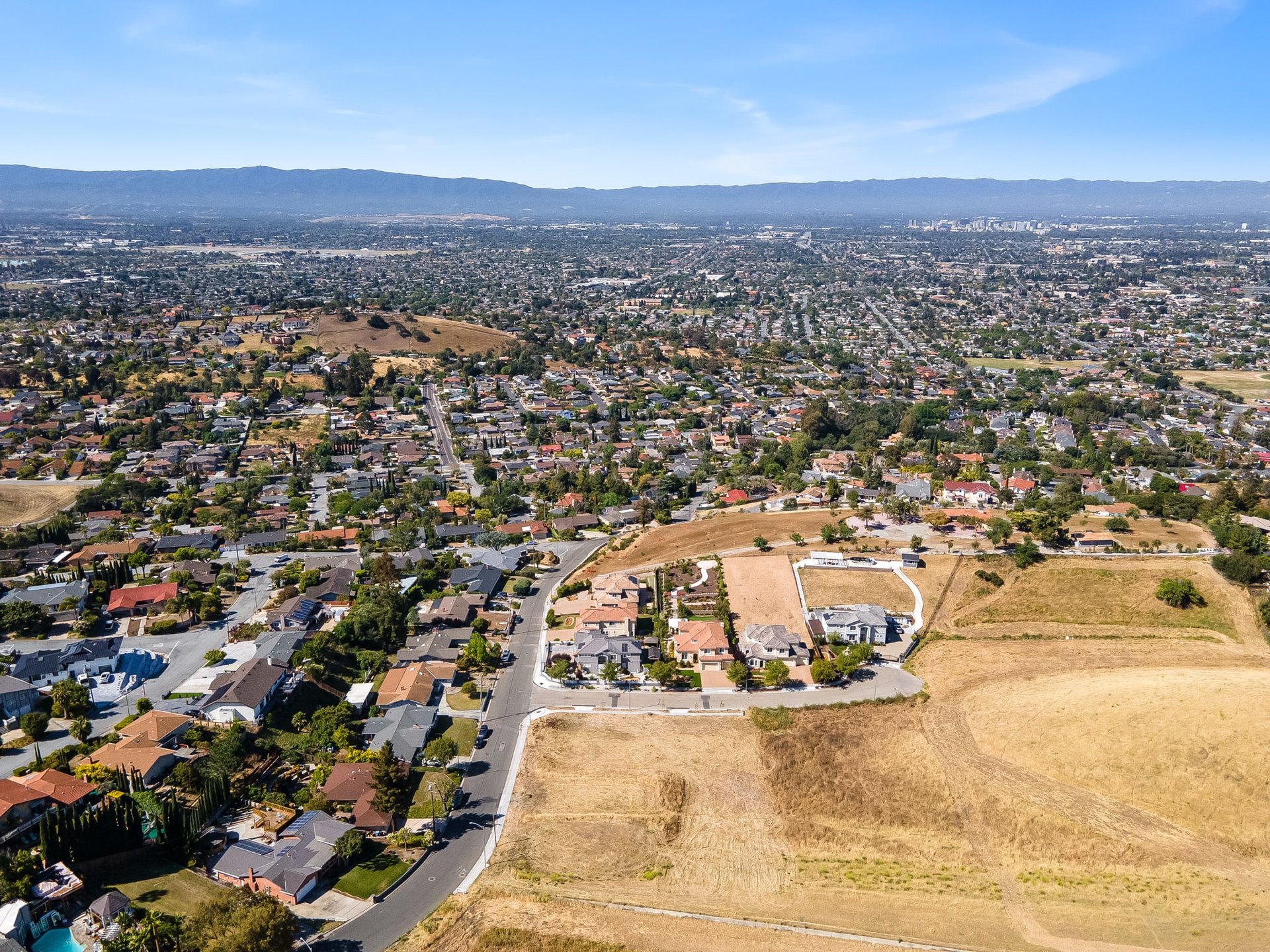 802 Rosemar Court