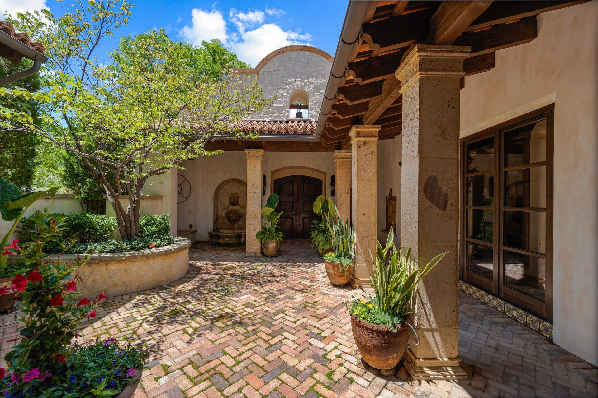 7944 Dante Drive