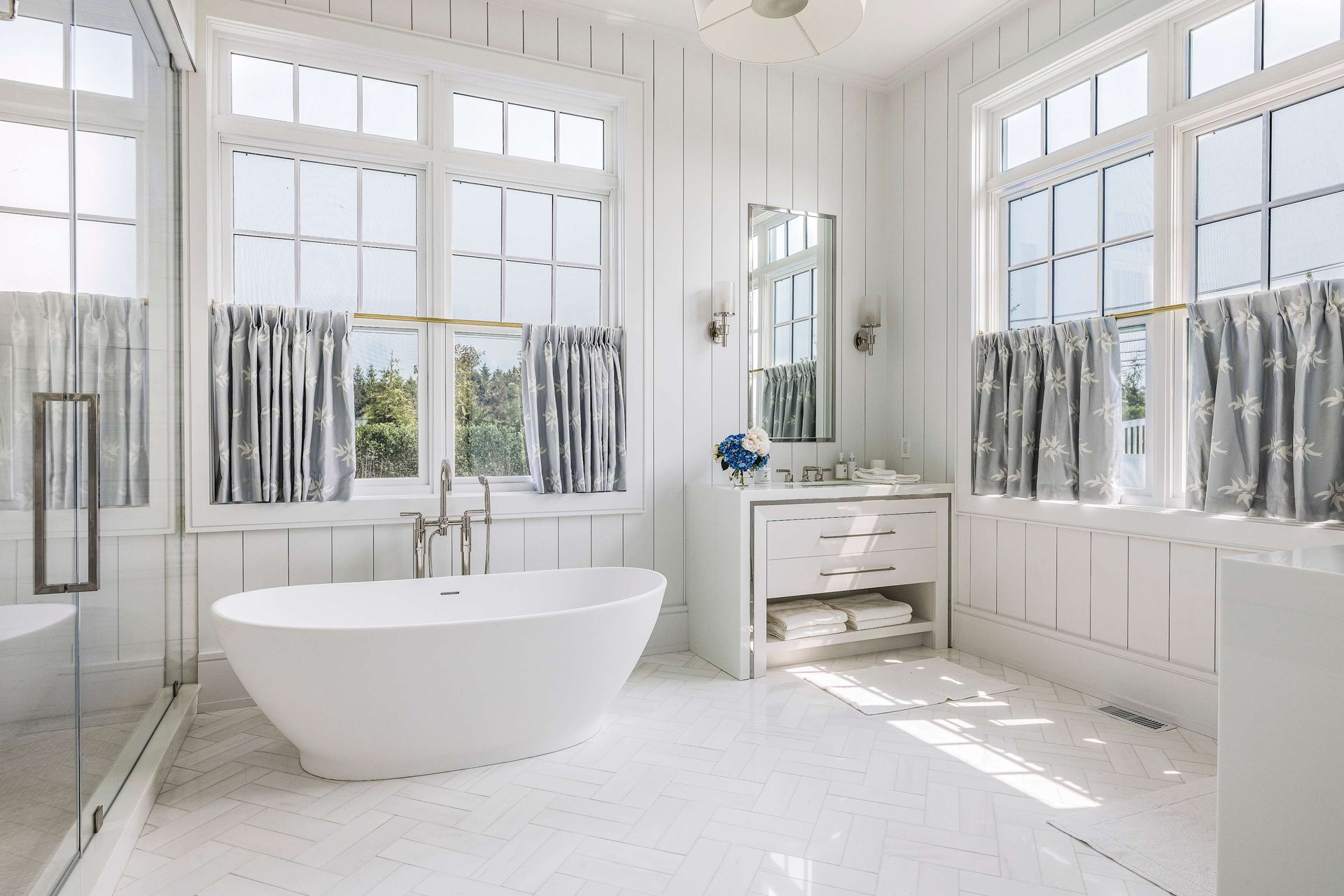 Bridgehampton Estate with Tennis