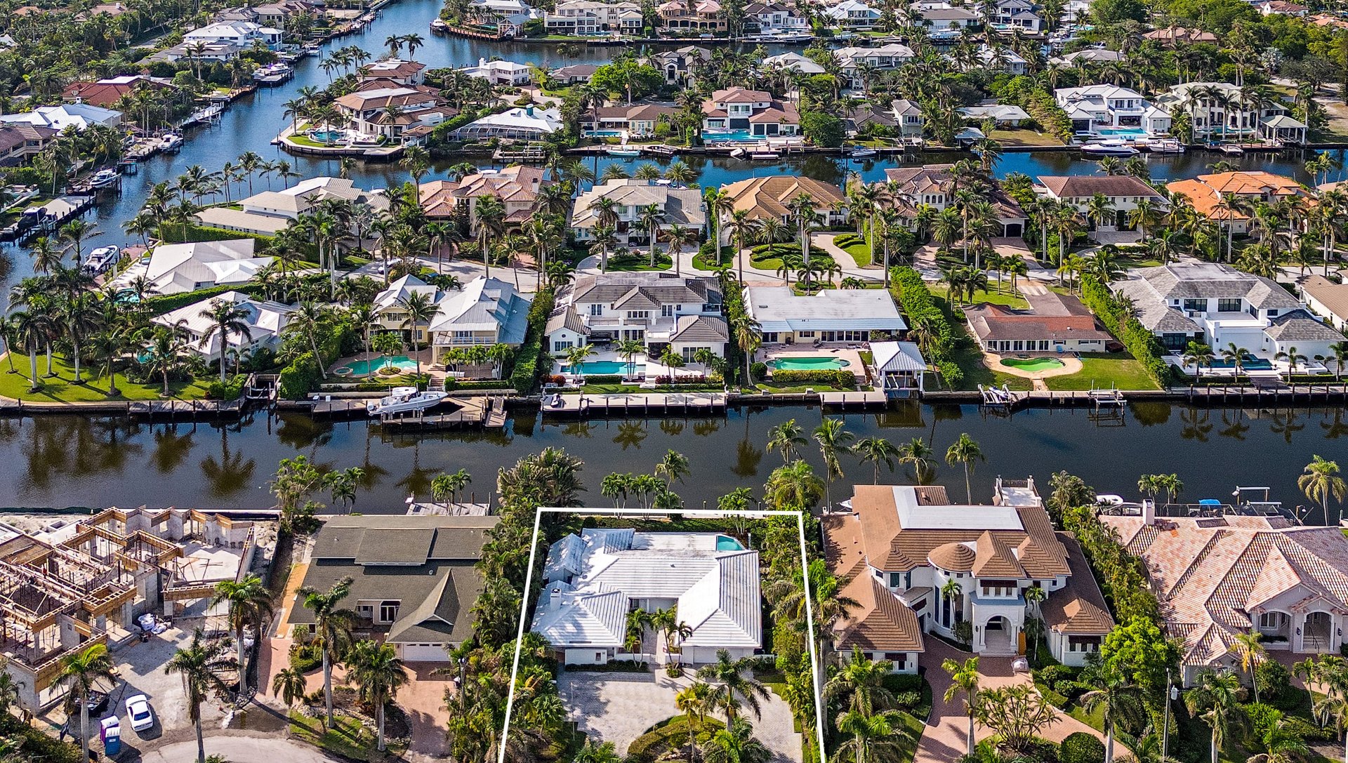 AQUALANE SHORES