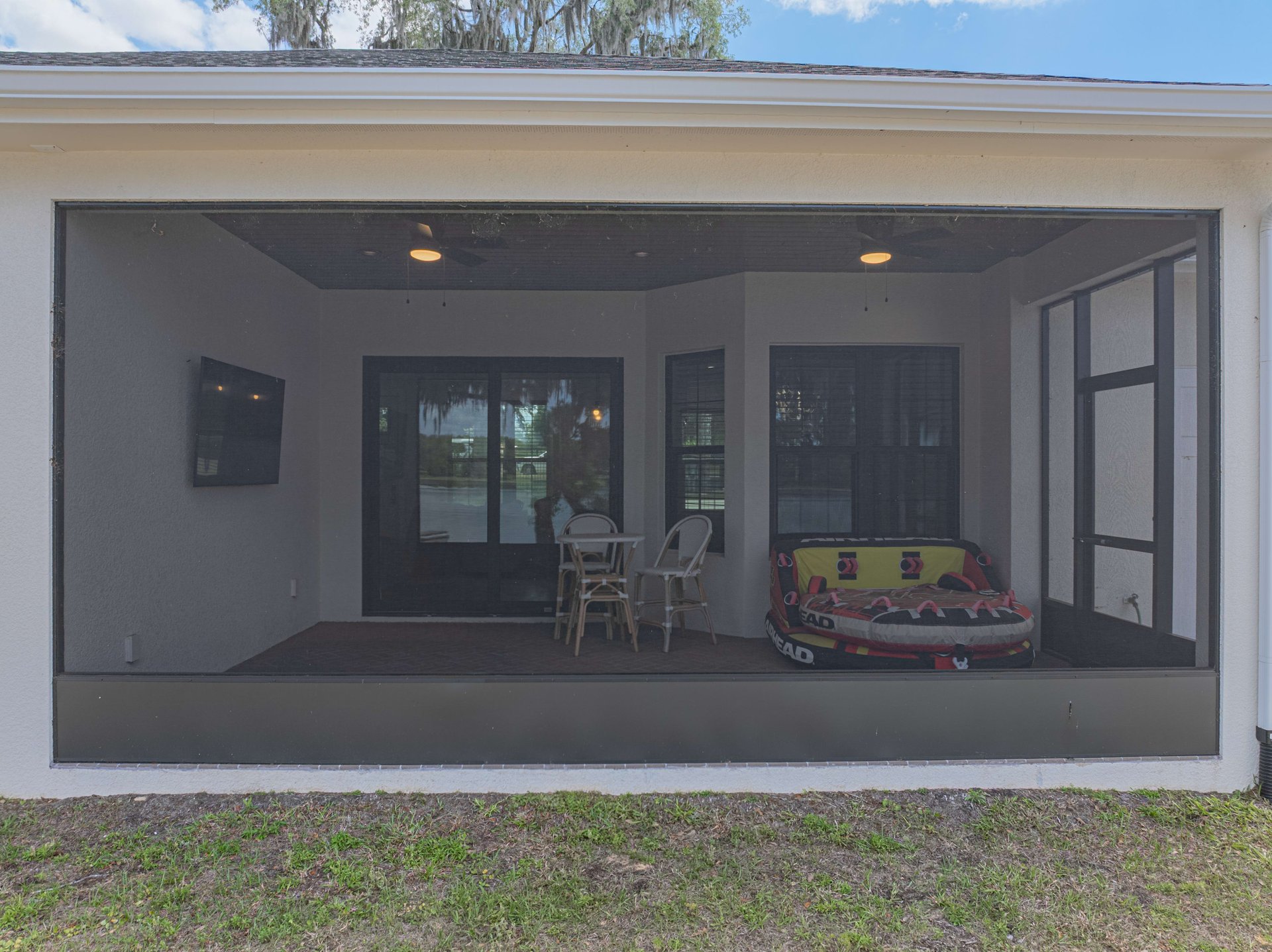 15840 LAKE IOLA RD