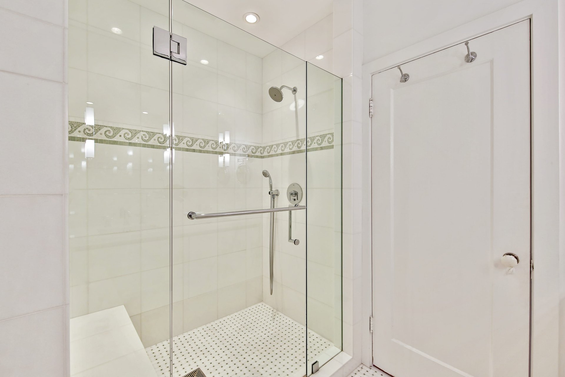 2945 Pacific Ave #9