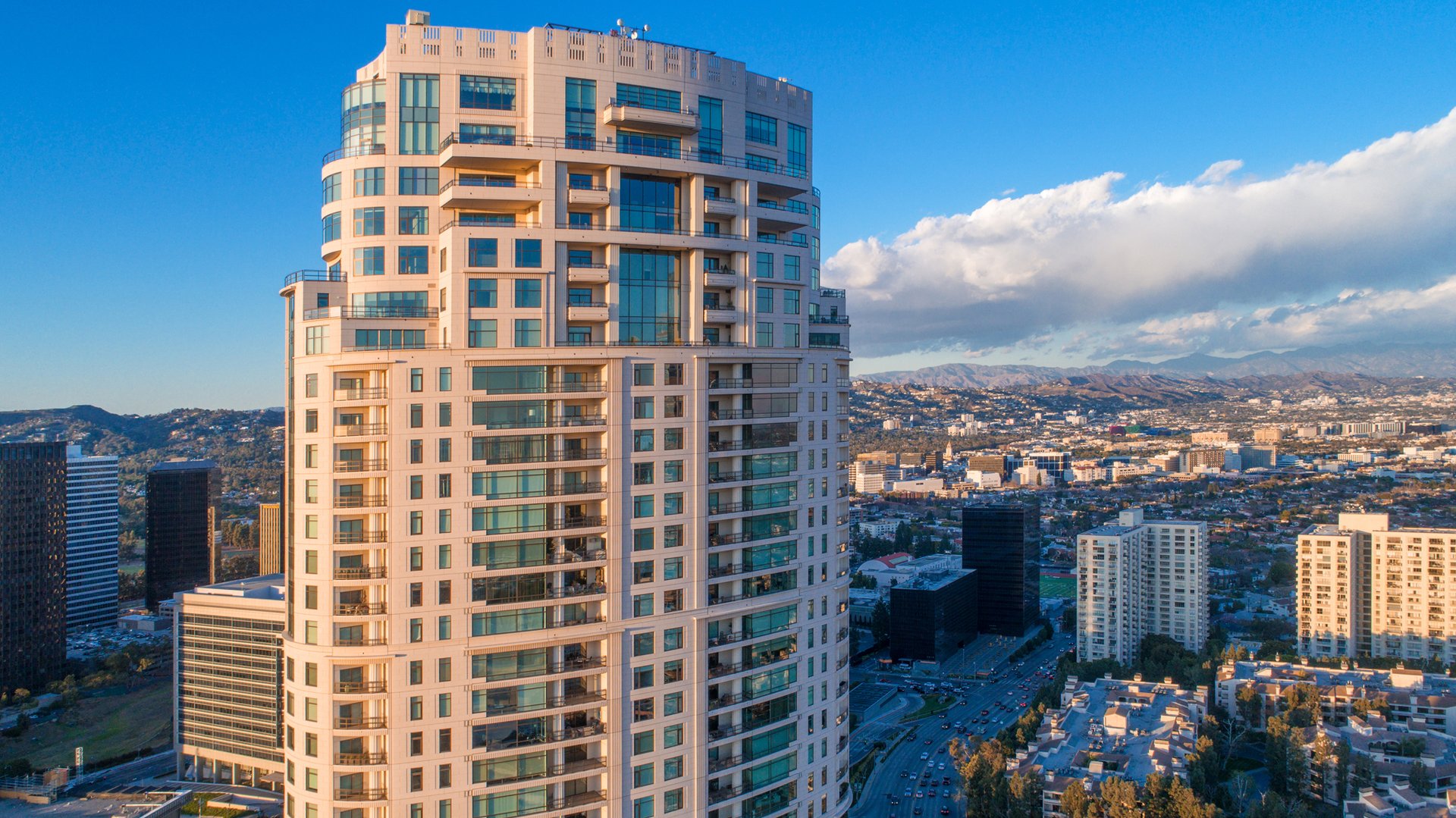 Spectacular Condominium in The Century