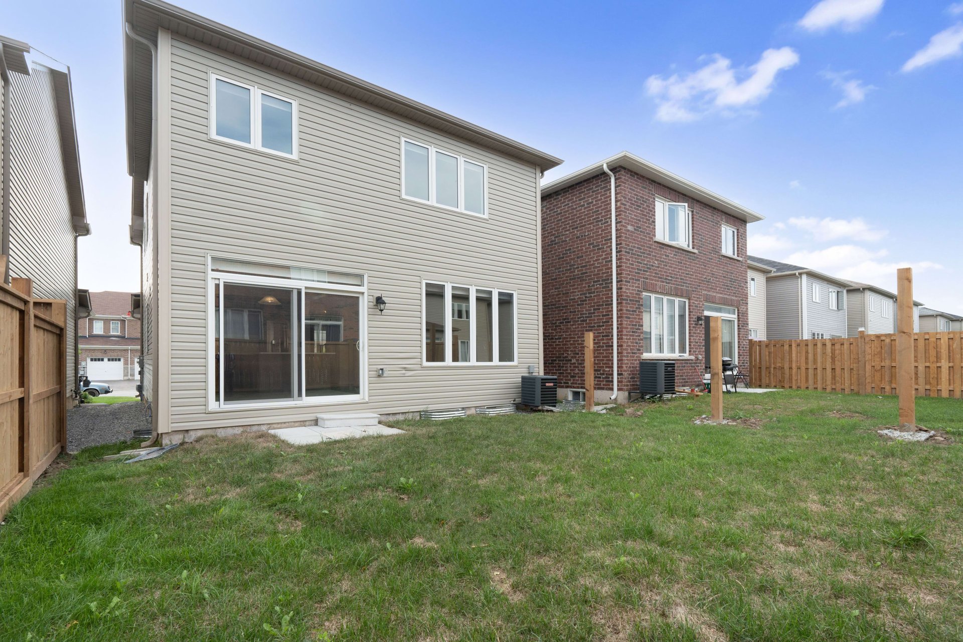 63 Esther Cres
