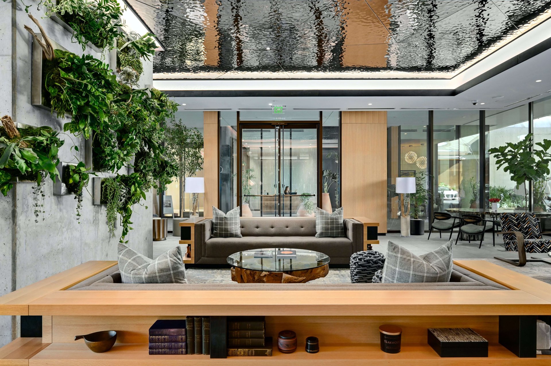 1211 W. Riverside Drive #3D