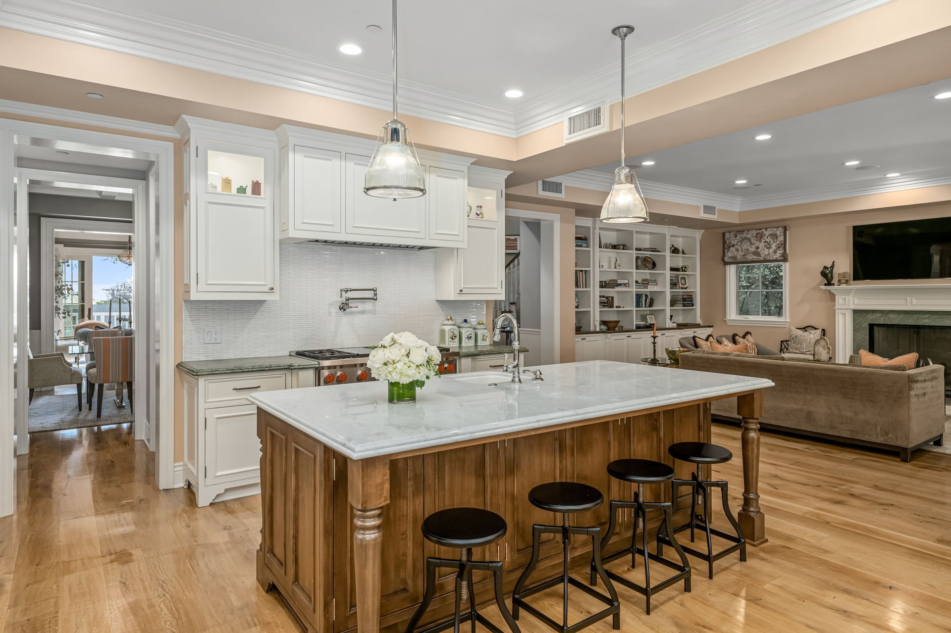 15291 Bestor Blvd, Pacific Palisades