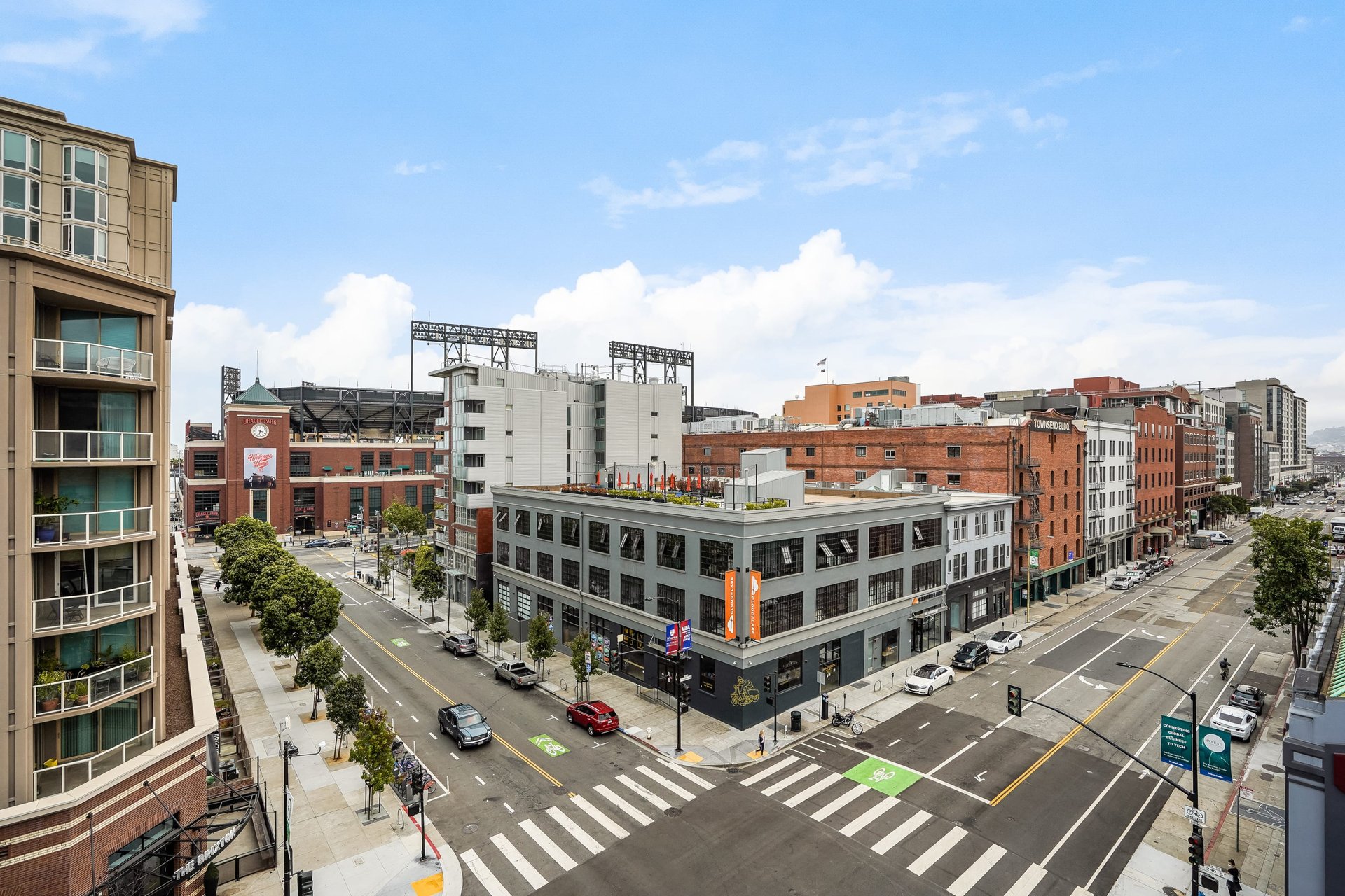 88 Townsend Street Unit: 225