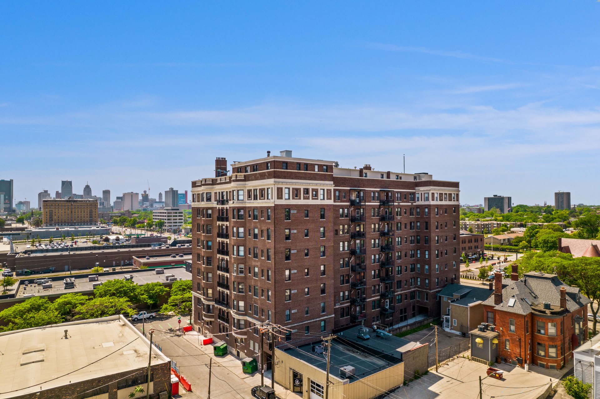 2900 E JEFFERSON Avenue A100