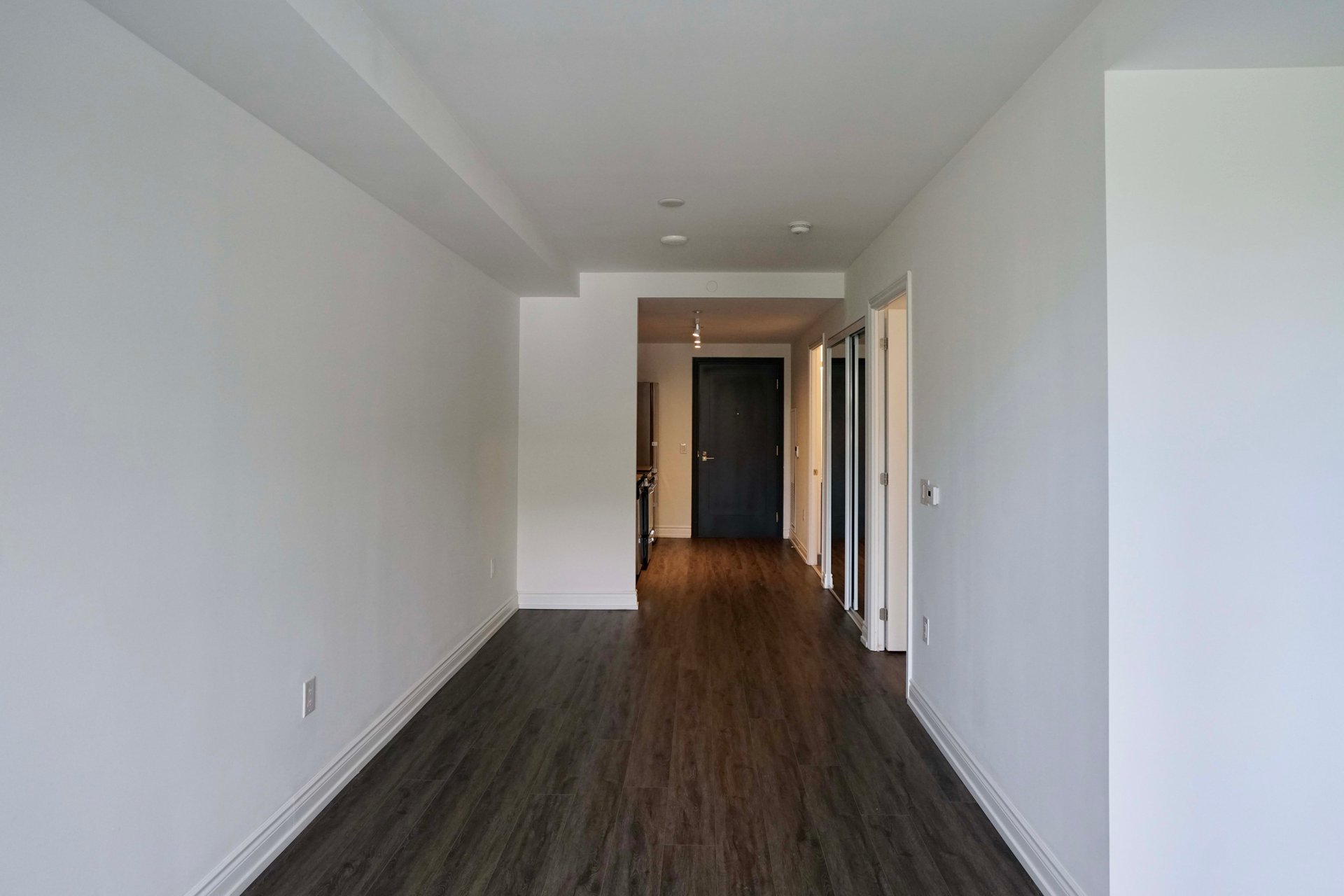 1700 Avenue Rd, Unit 212