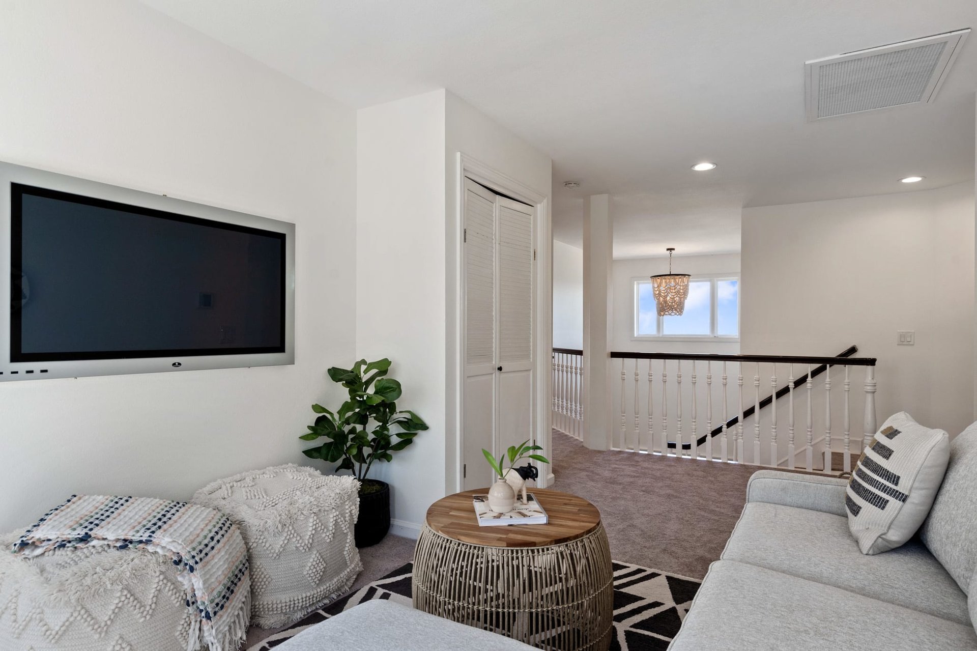 1819 Chapman Ln
