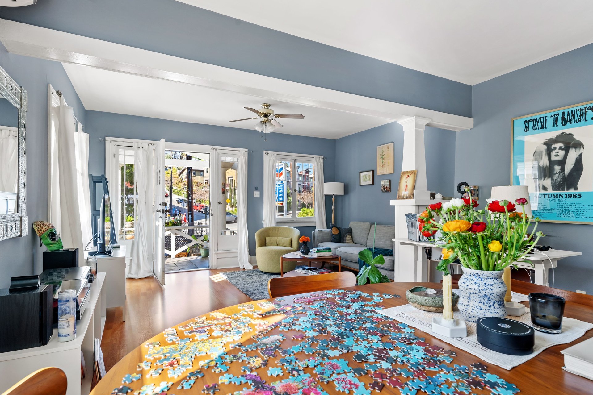 Upside Opportunity for Commercially Zoned Duplex in Prime Echo Park!