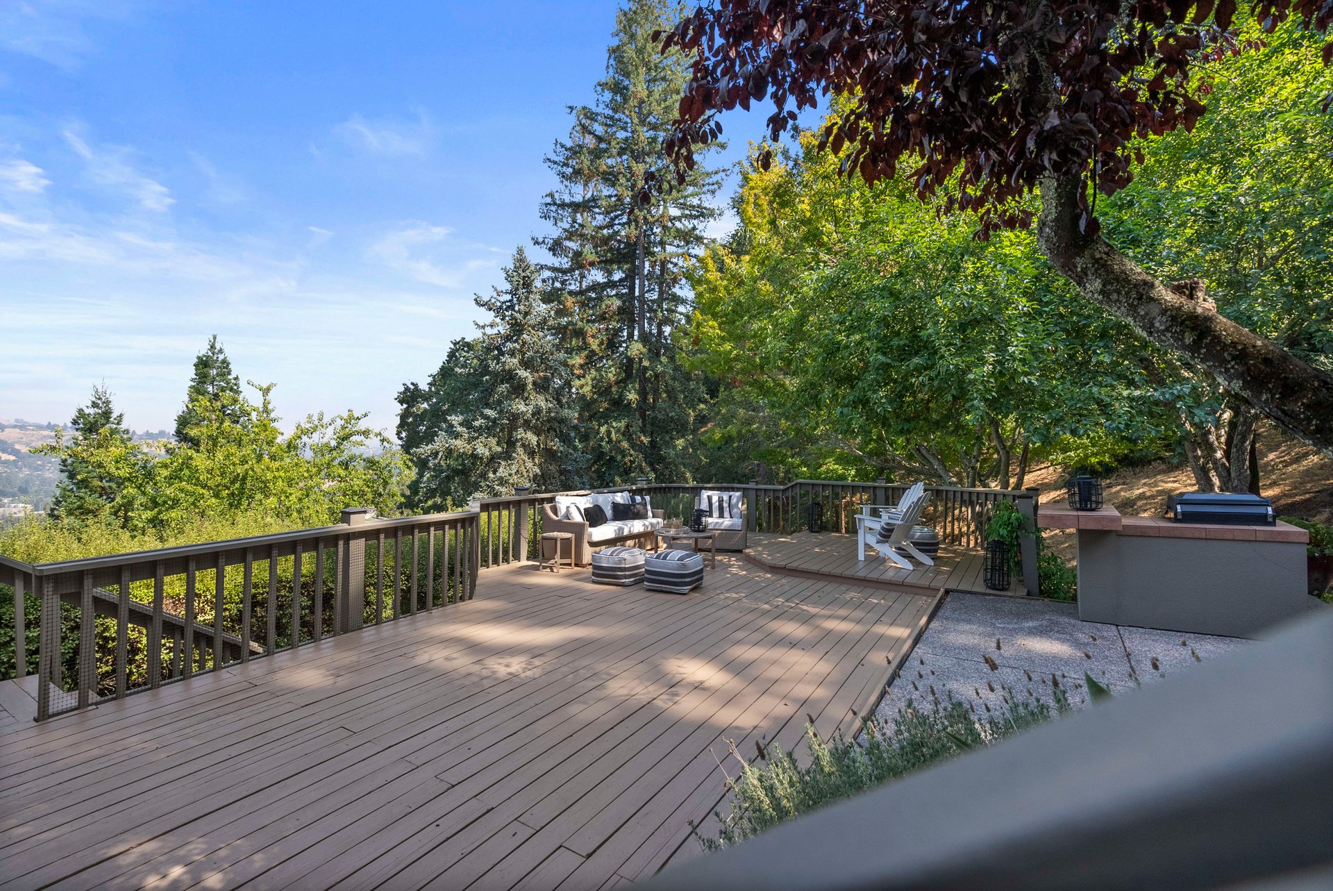 20 Saint Hill Rd