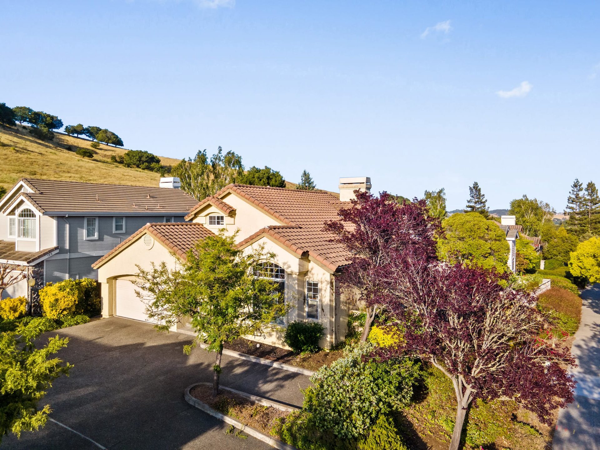 182 Windsor Dr