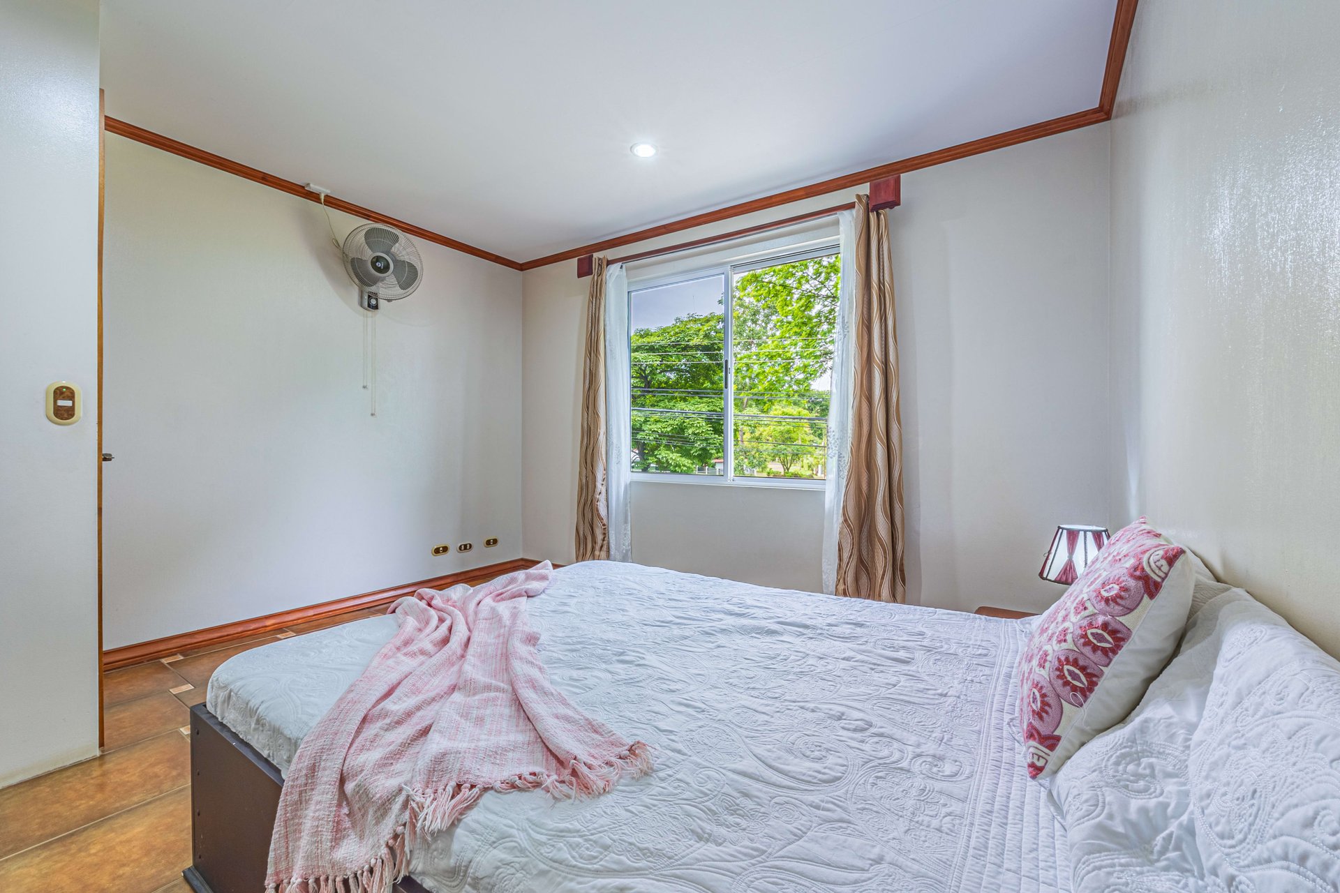 Commercial Building Opportunity in the Heart of Uvita. On Creek with Beautiful Jungle View