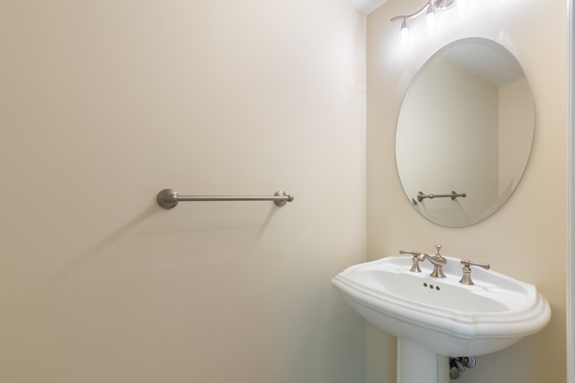411 N New River Dr Unit: 803