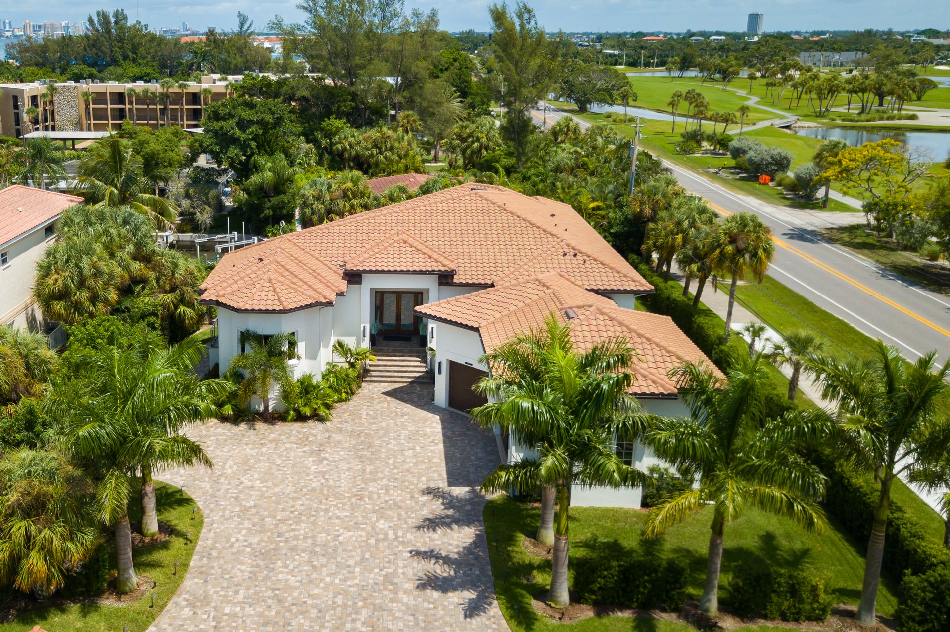 500 Ketch Lane, Country Club Shores, Longboat Key