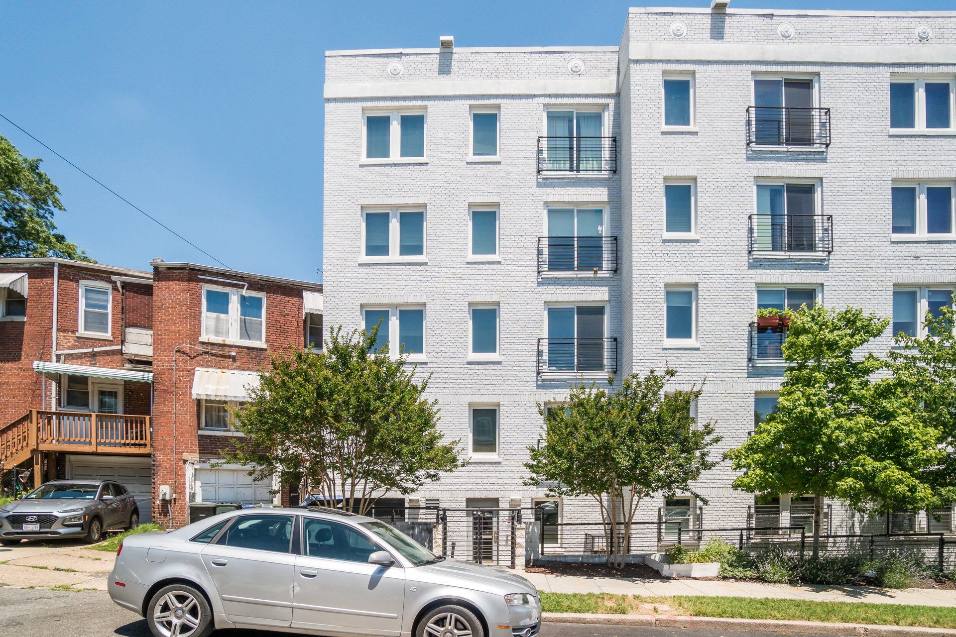 329 Rhode Island Ave NE #301