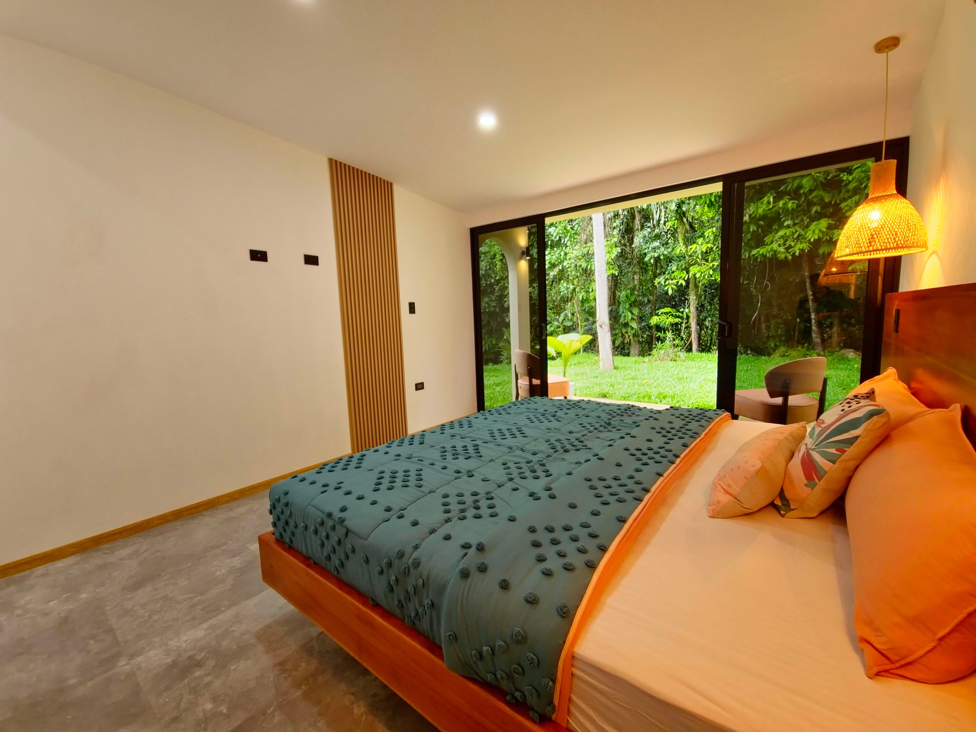Jungle, Ocean, and exclusive elements to live in the tropics at Casa Elementum