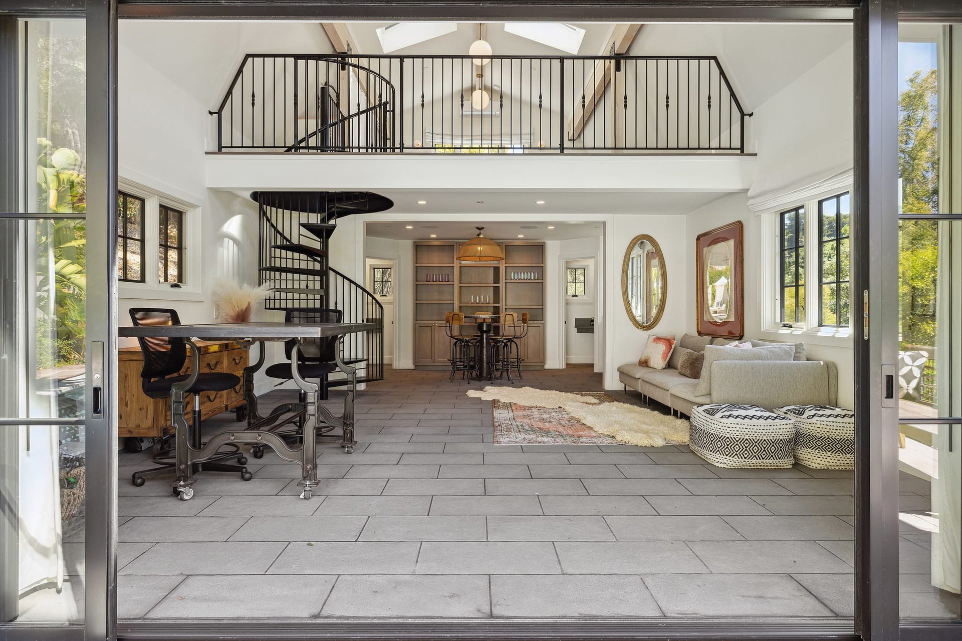 83 Laurel Grove