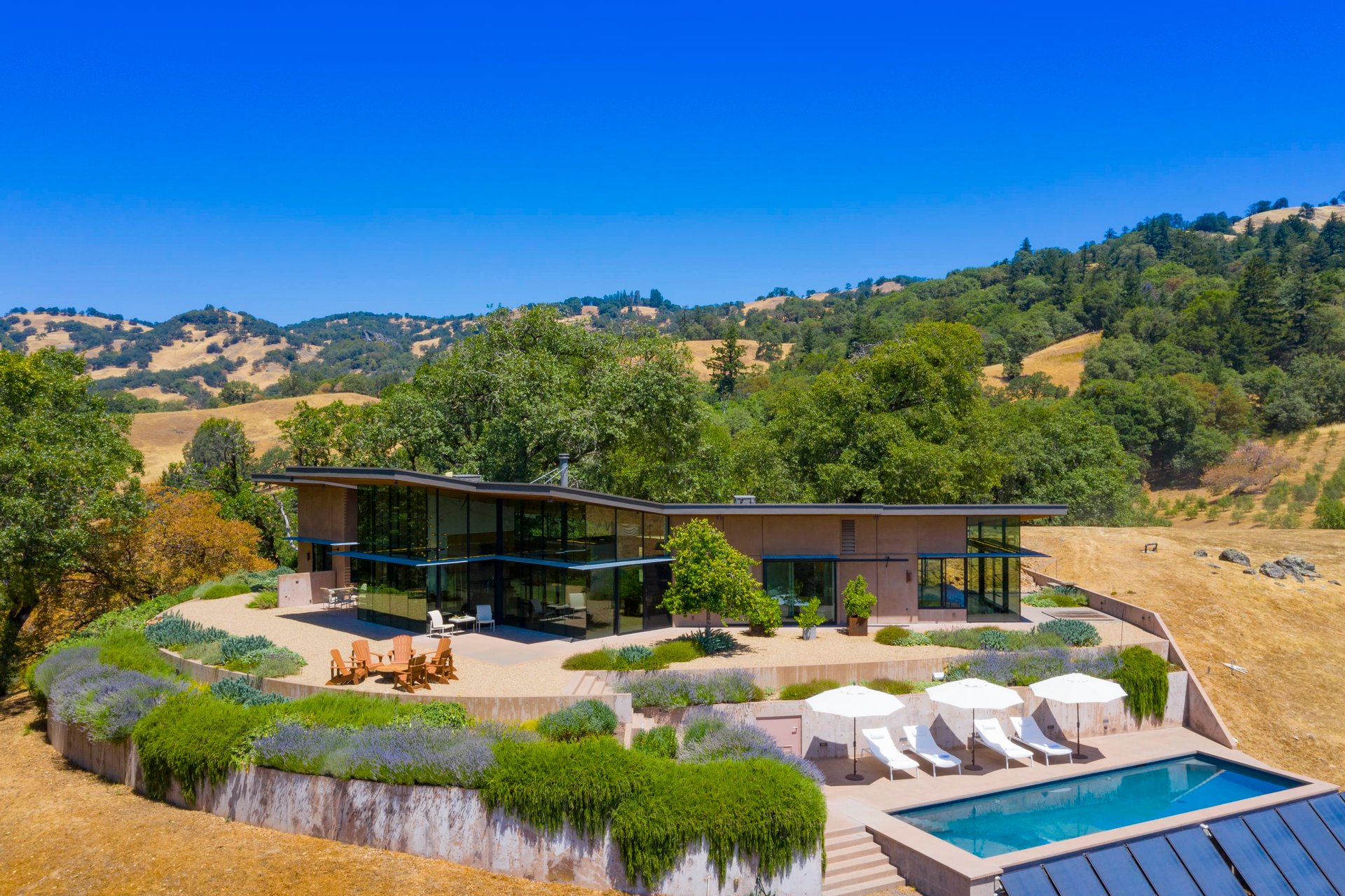 Modern Anderson Valley Enclave