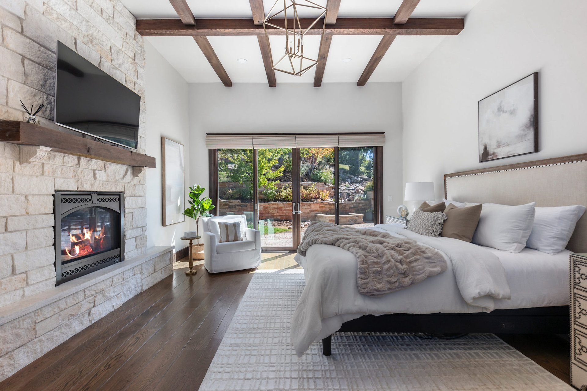 11164 Beatrice Court