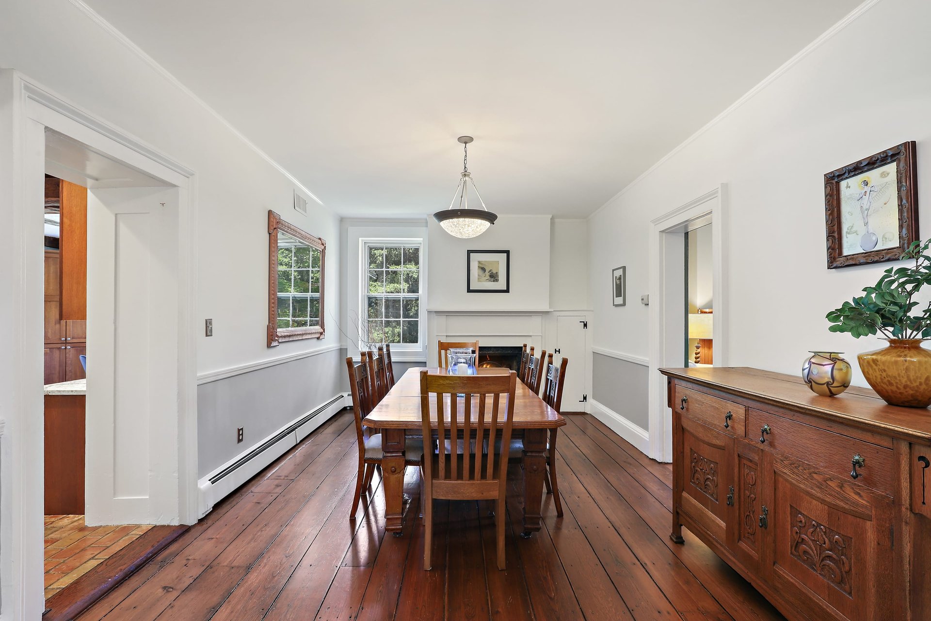 31 Plumbrook Road