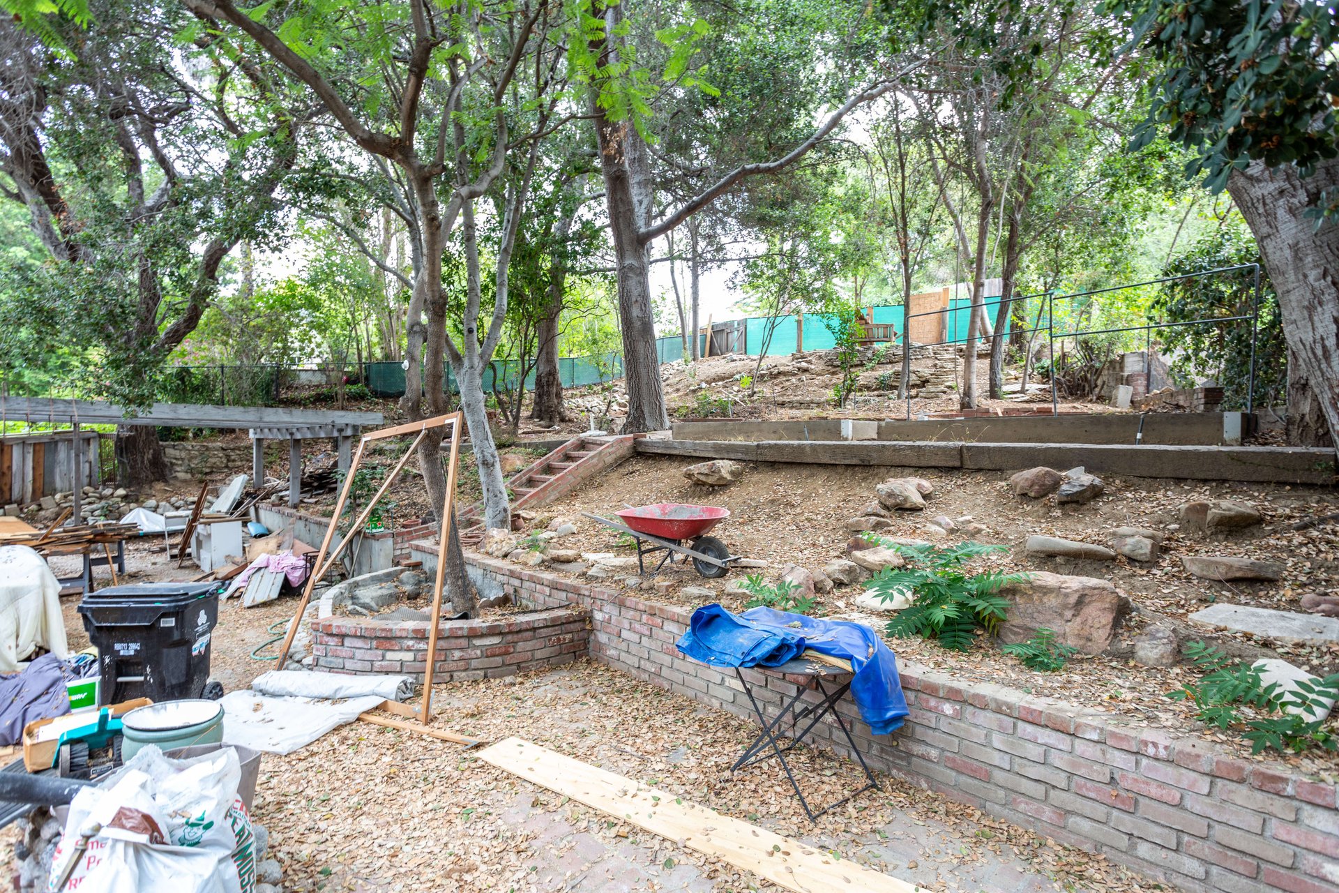 3888 Berry Dr, Studio City