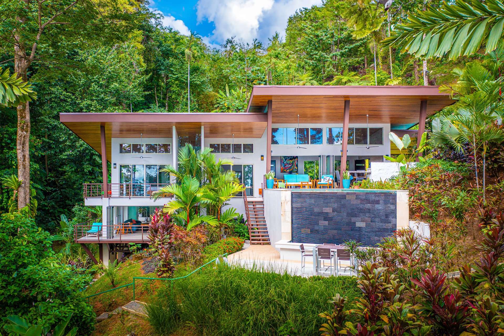 Uvita Hills Sophisticated Ocean View Elegance