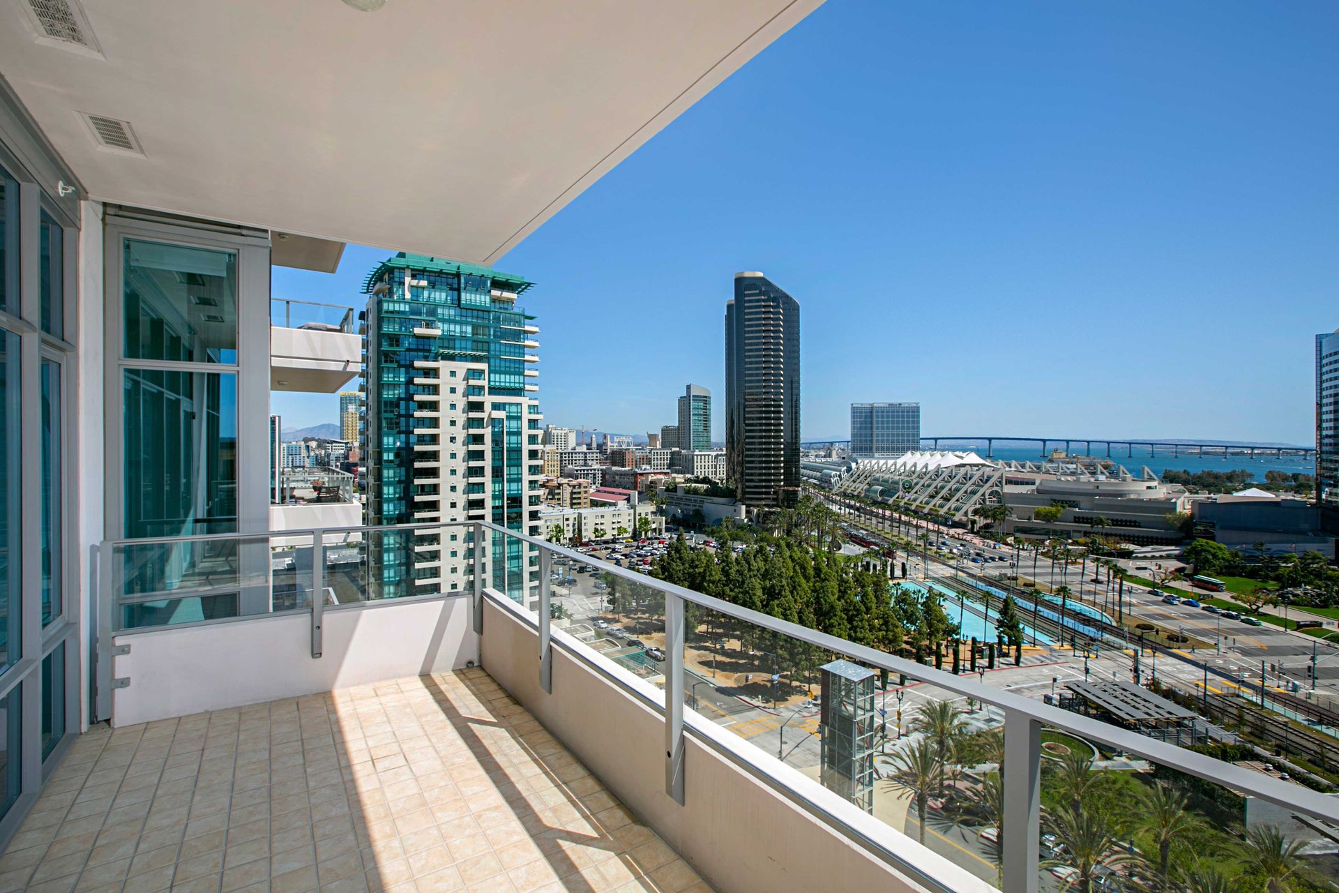 550 Front St #1208