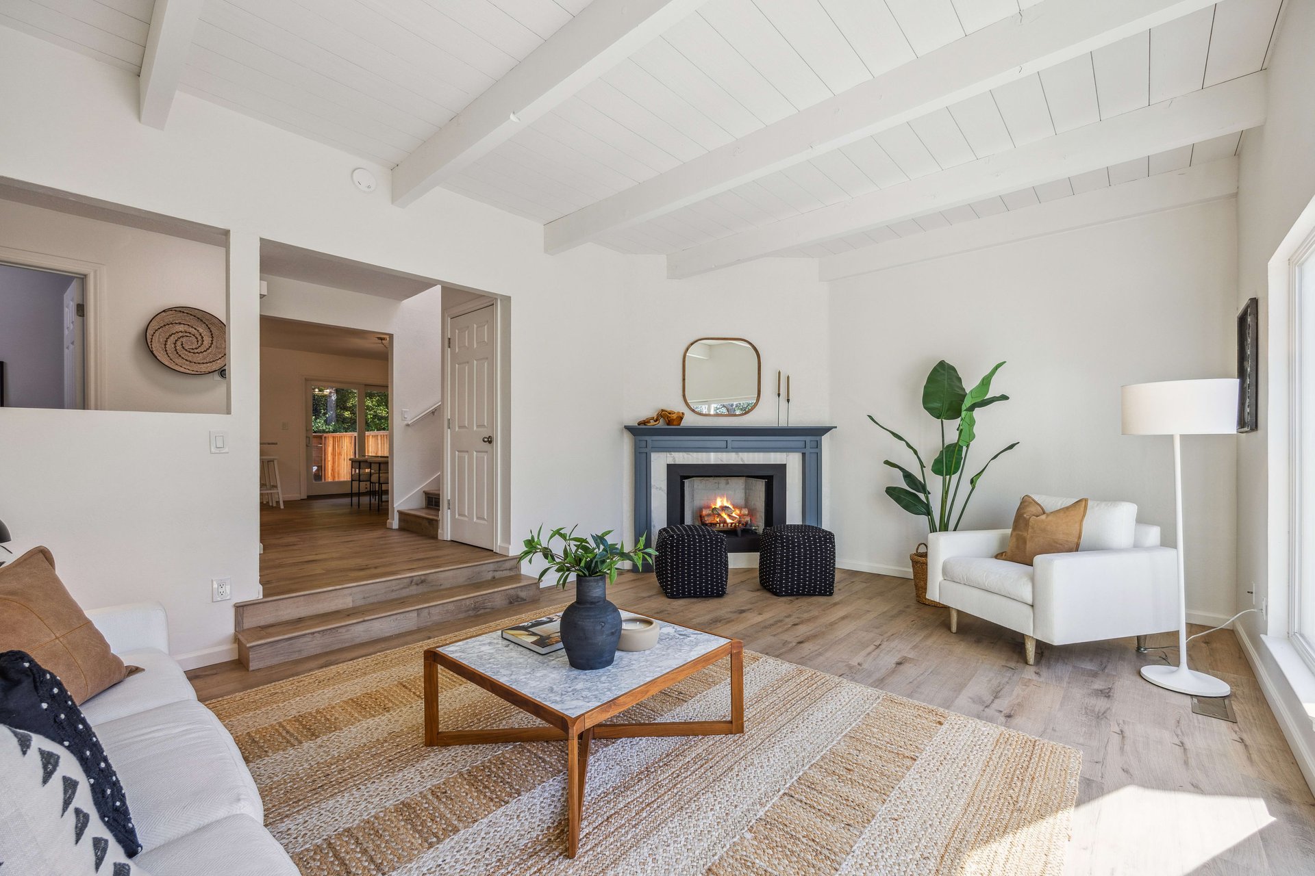 Stylish & Updated Tiburon Townhome