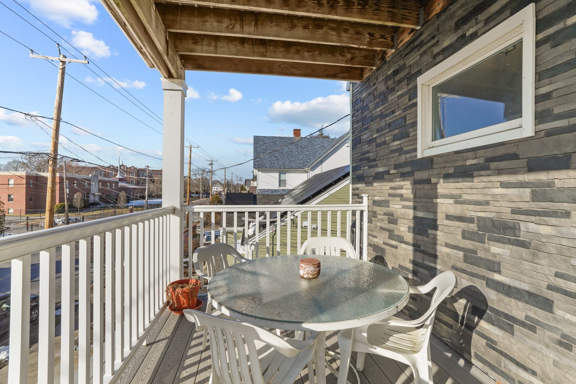 573 Academy Ave Unit 2 - Elmhurst