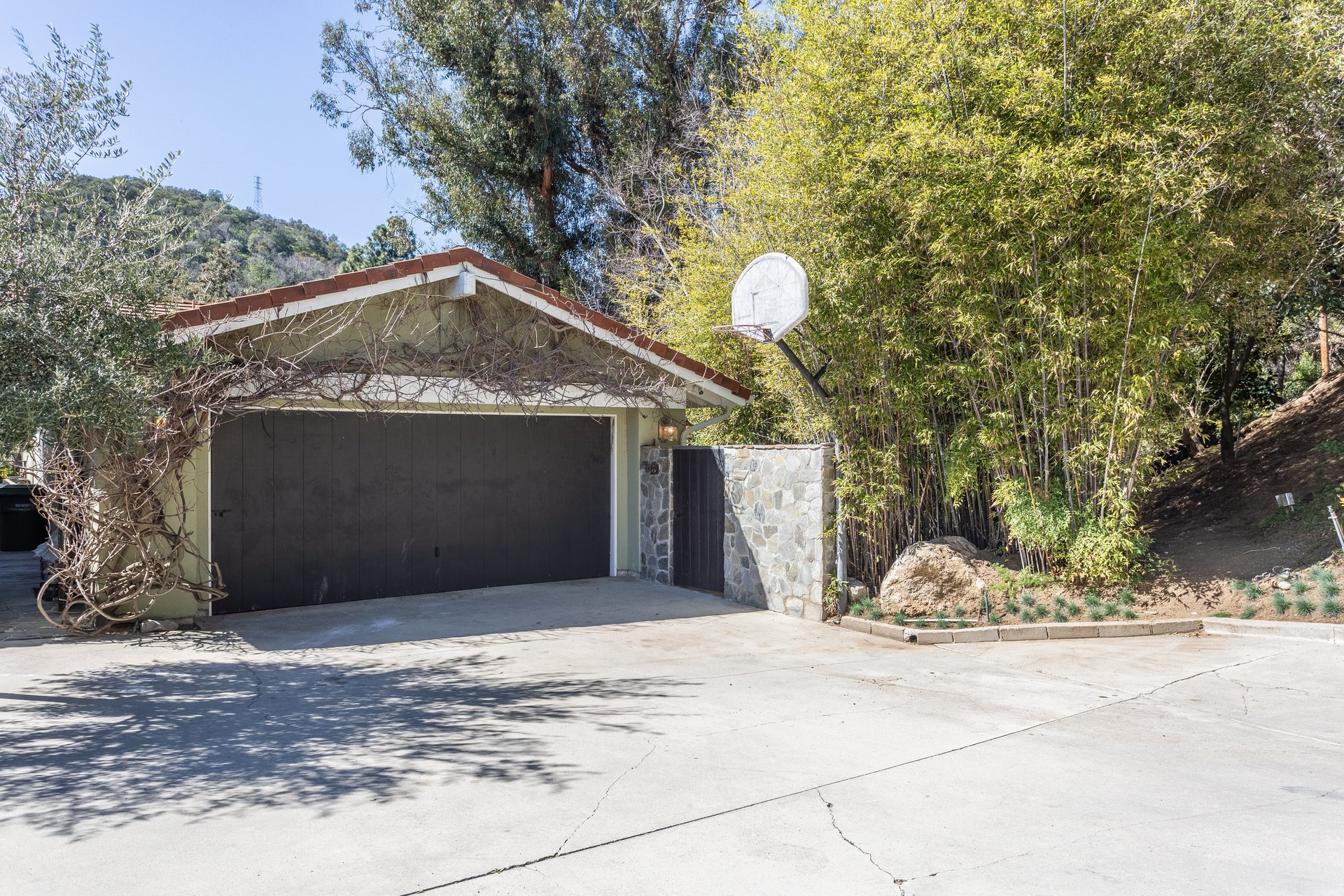 8164 Tianna Rd, Laurel Canyon