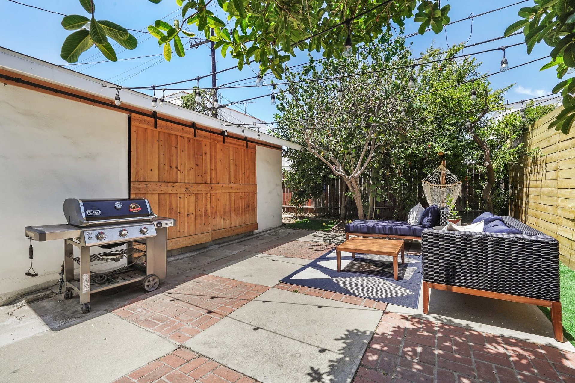 Rare Newer Renovated Duplex (2 on a Lot) in Mid-City