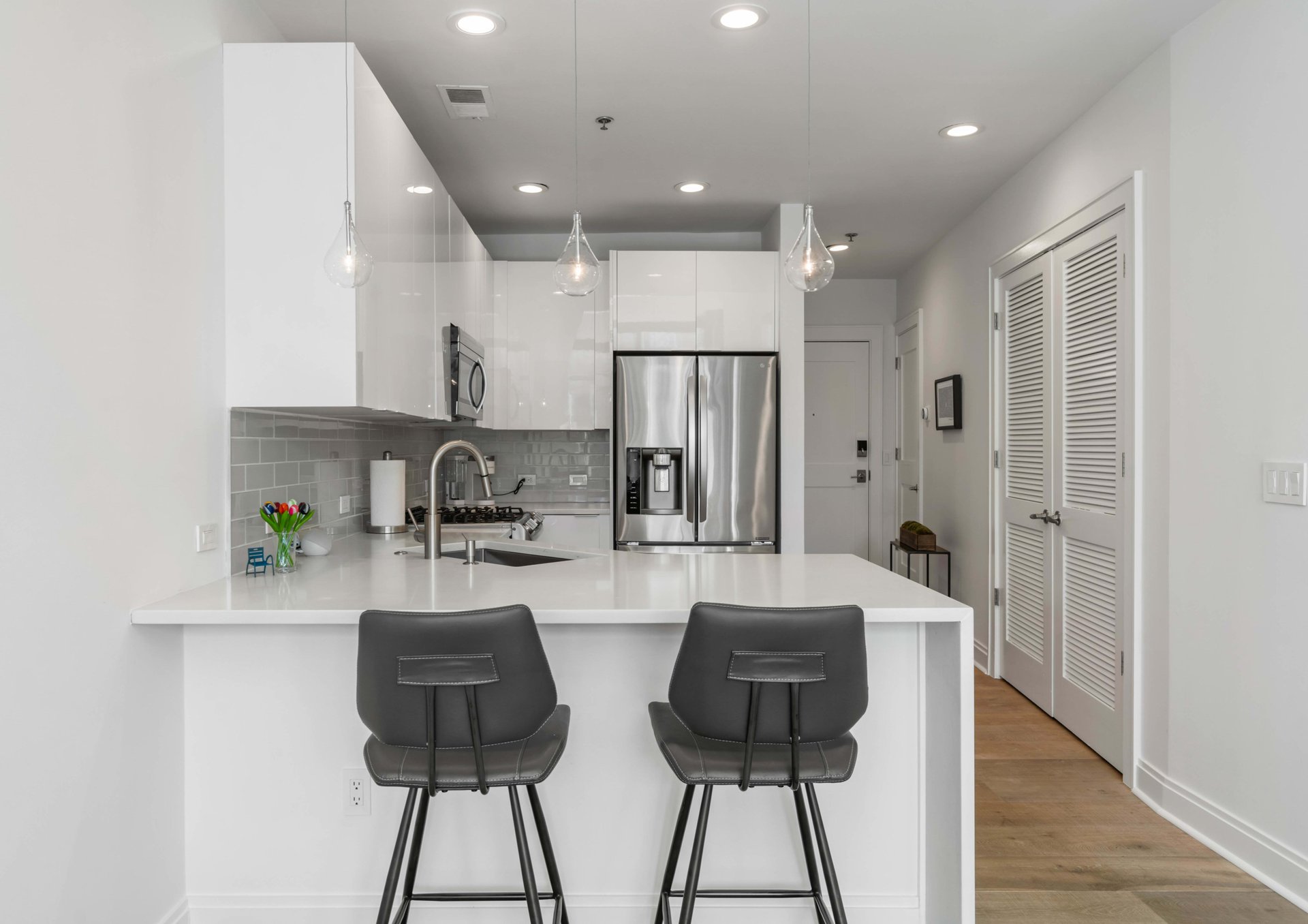 905 Juniper Street NE Unit: 506